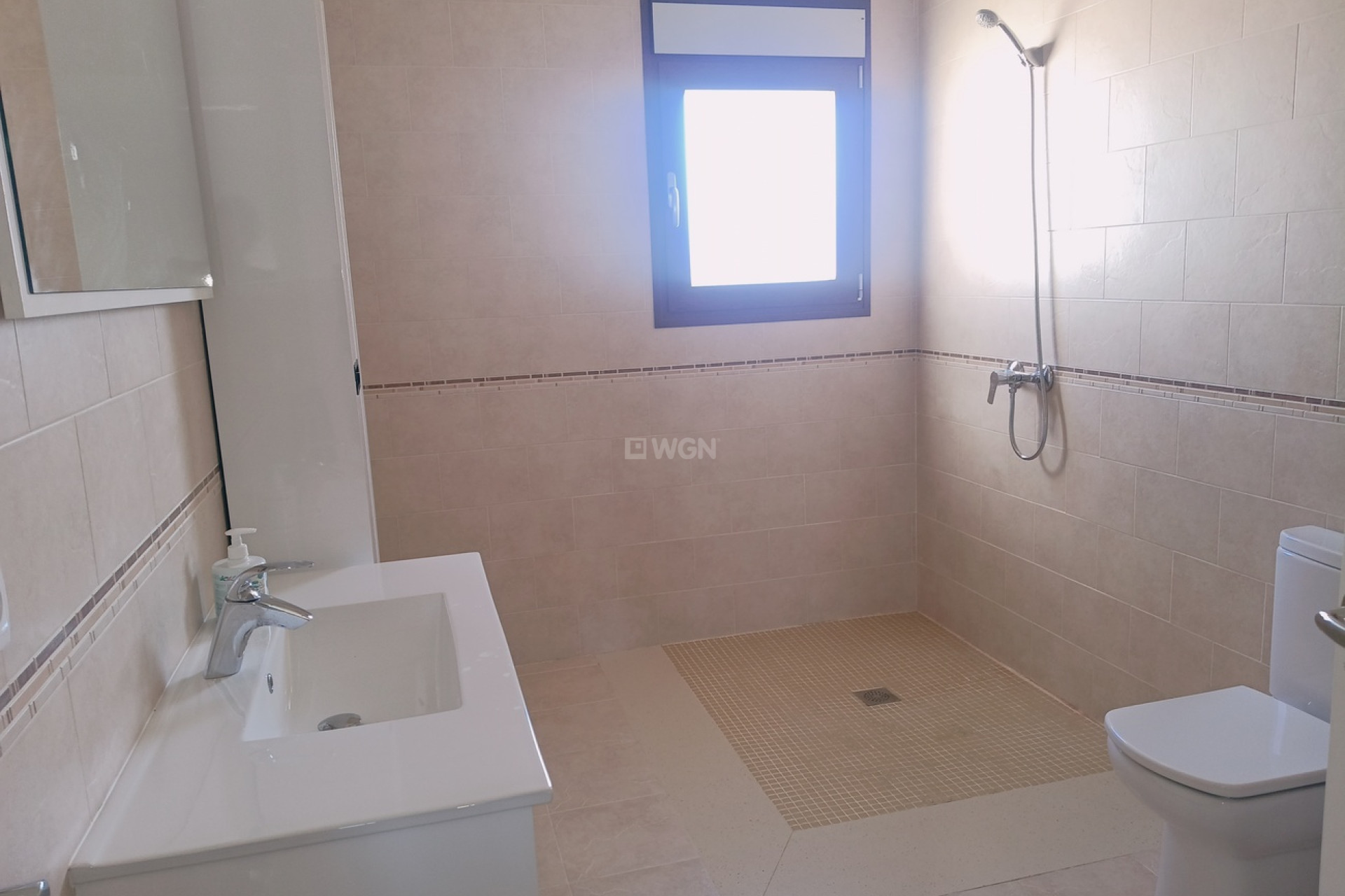 Resale - Townhouse - Roldan - Inland