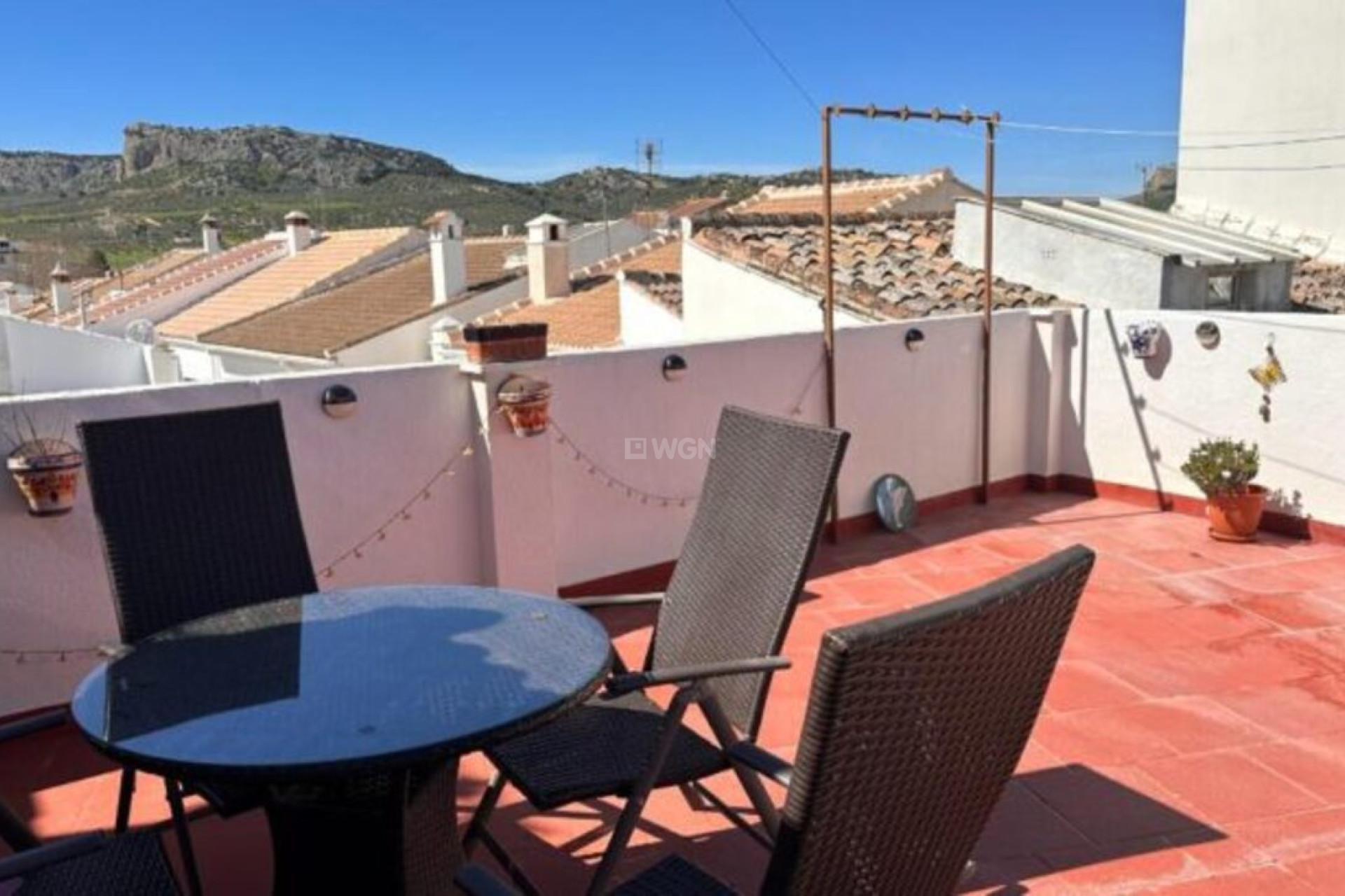 Resale - Townhouse - Ronda - Inland