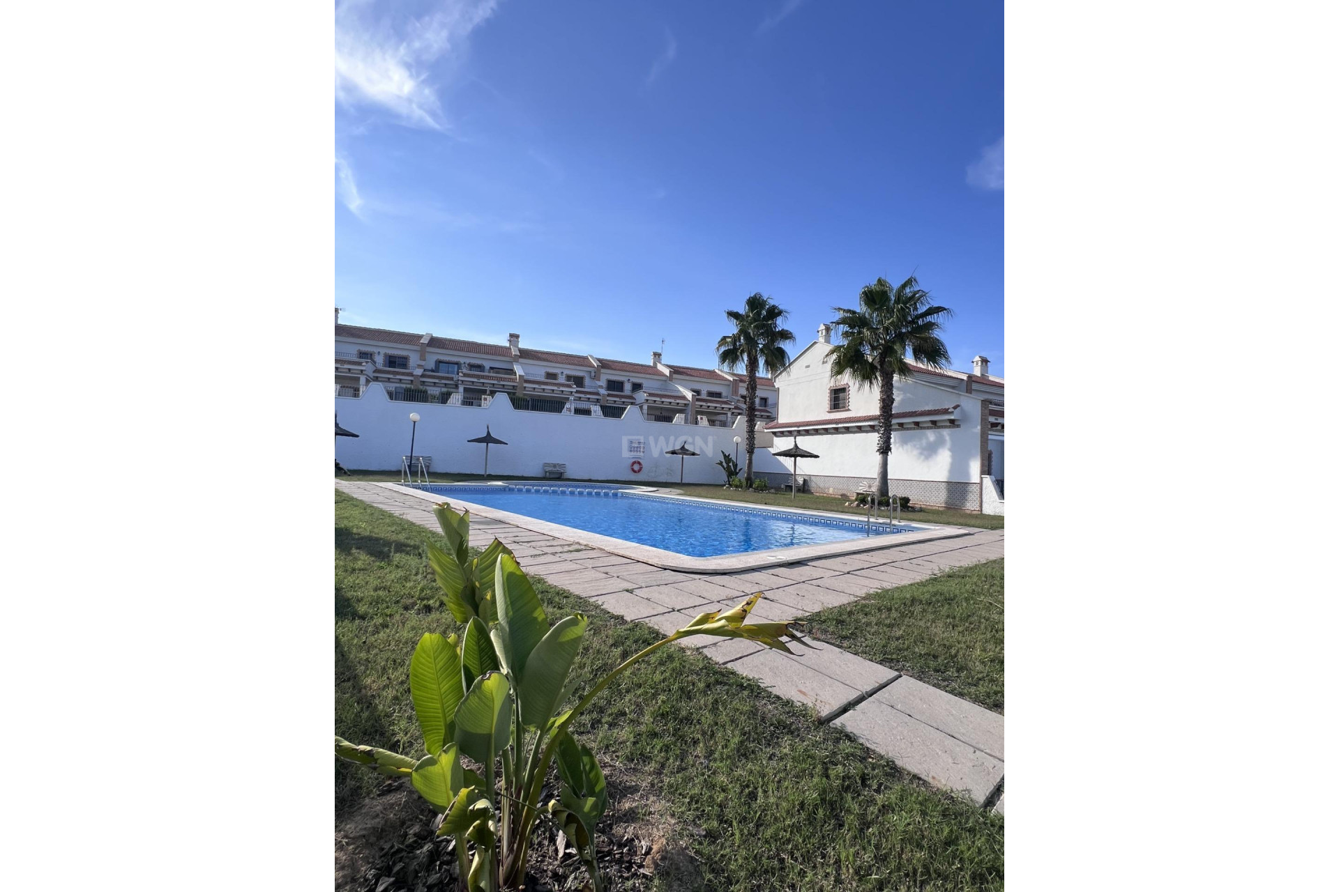 Resale - Townhouse - San Miguel de Salinas - Cerro Del Sol