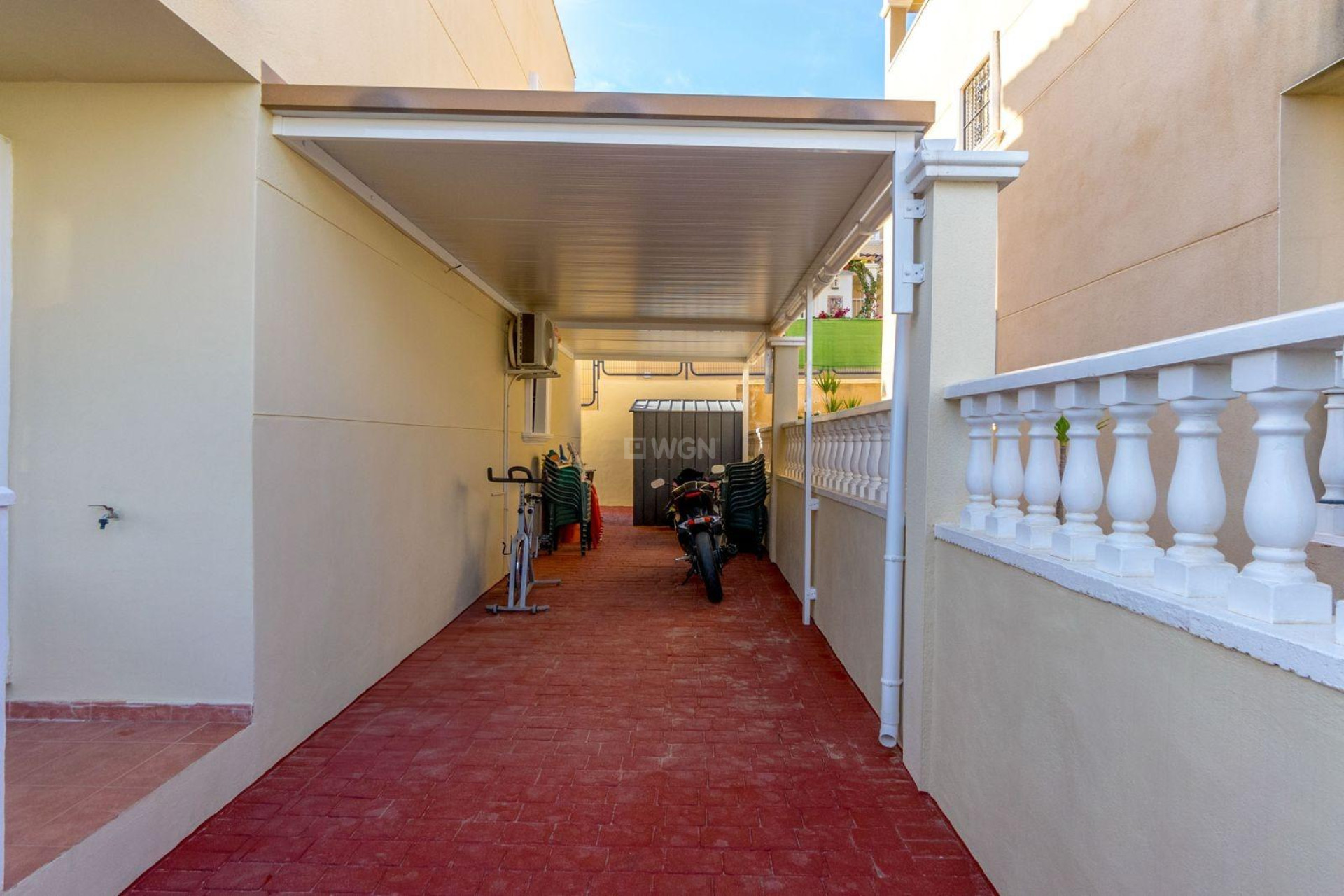 Resale - Townhouse - San Miguel de Salinas - El Galán