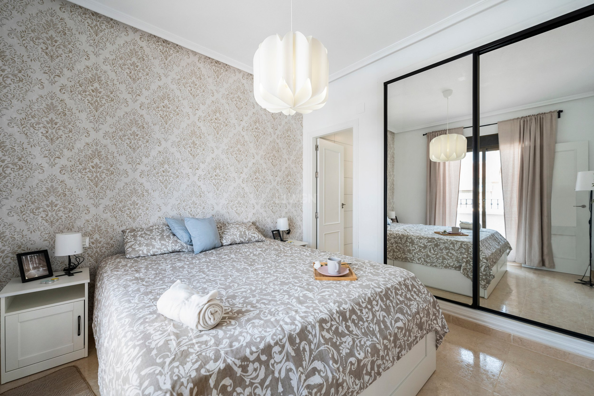 Resale - Townhouse - San Miguel de Salinas - Inland