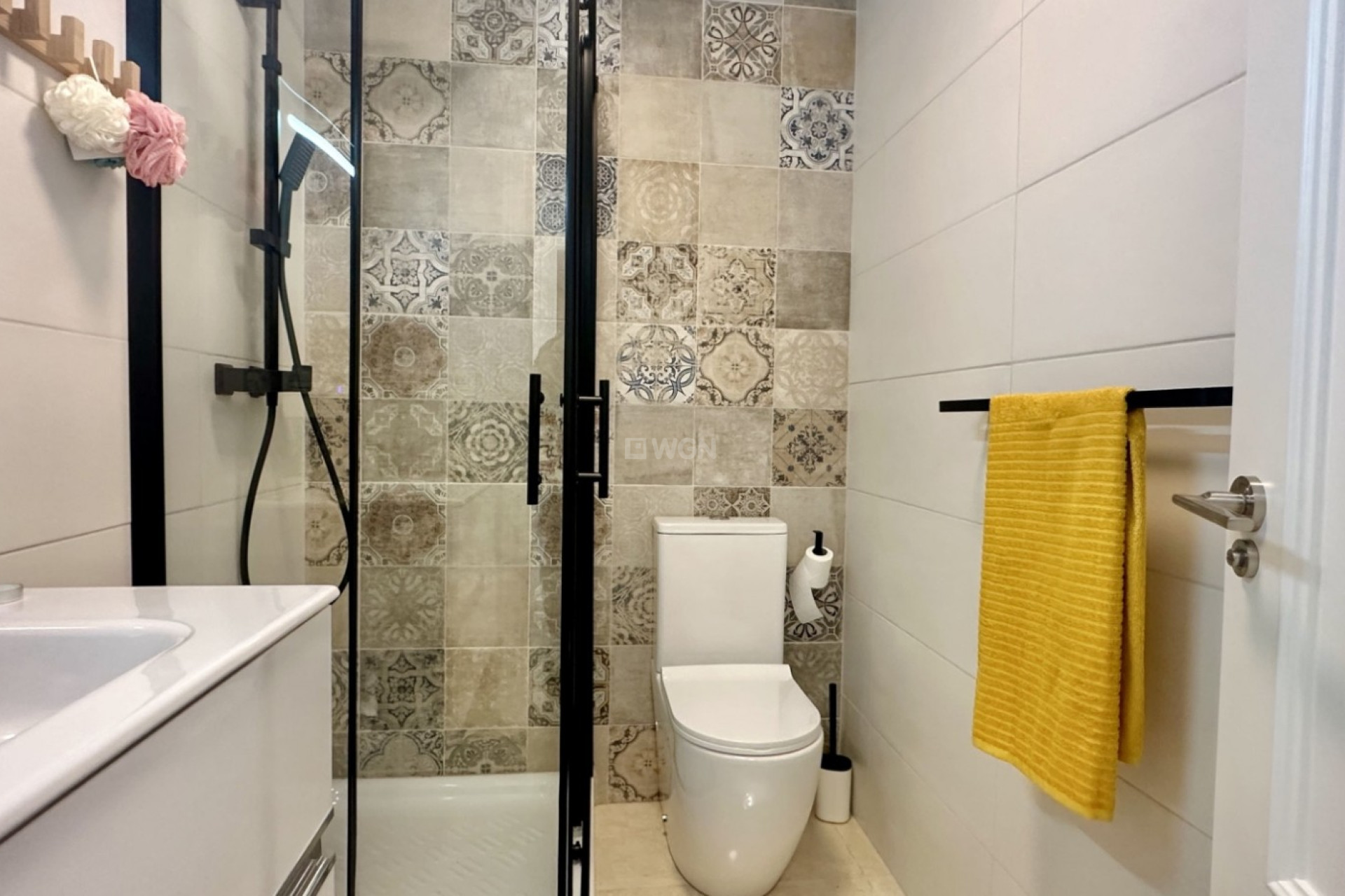 Resale - Townhouse - San Miguel de Salinas - Inland