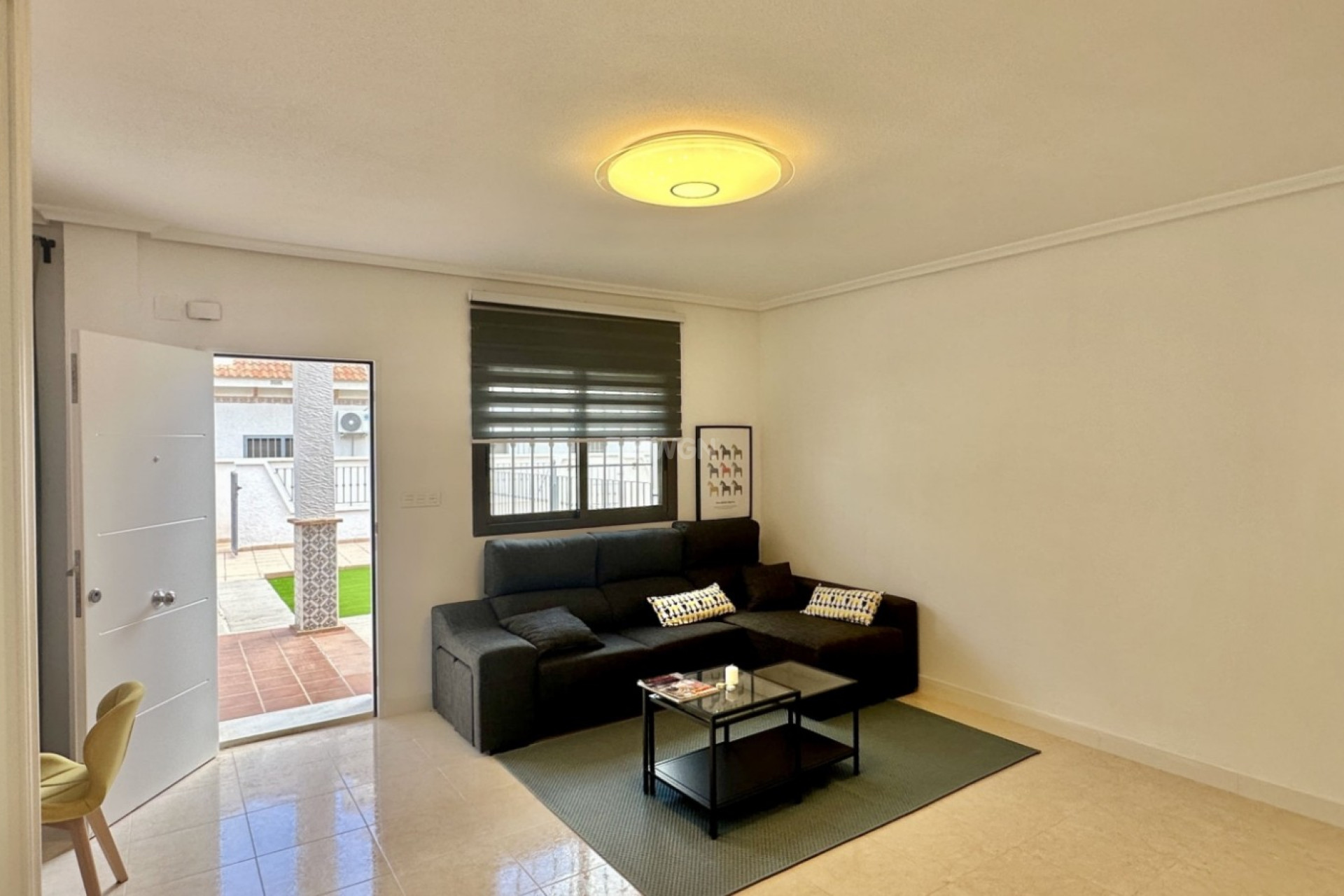 Resale - Townhouse - San Miguel de Salinas - Inland