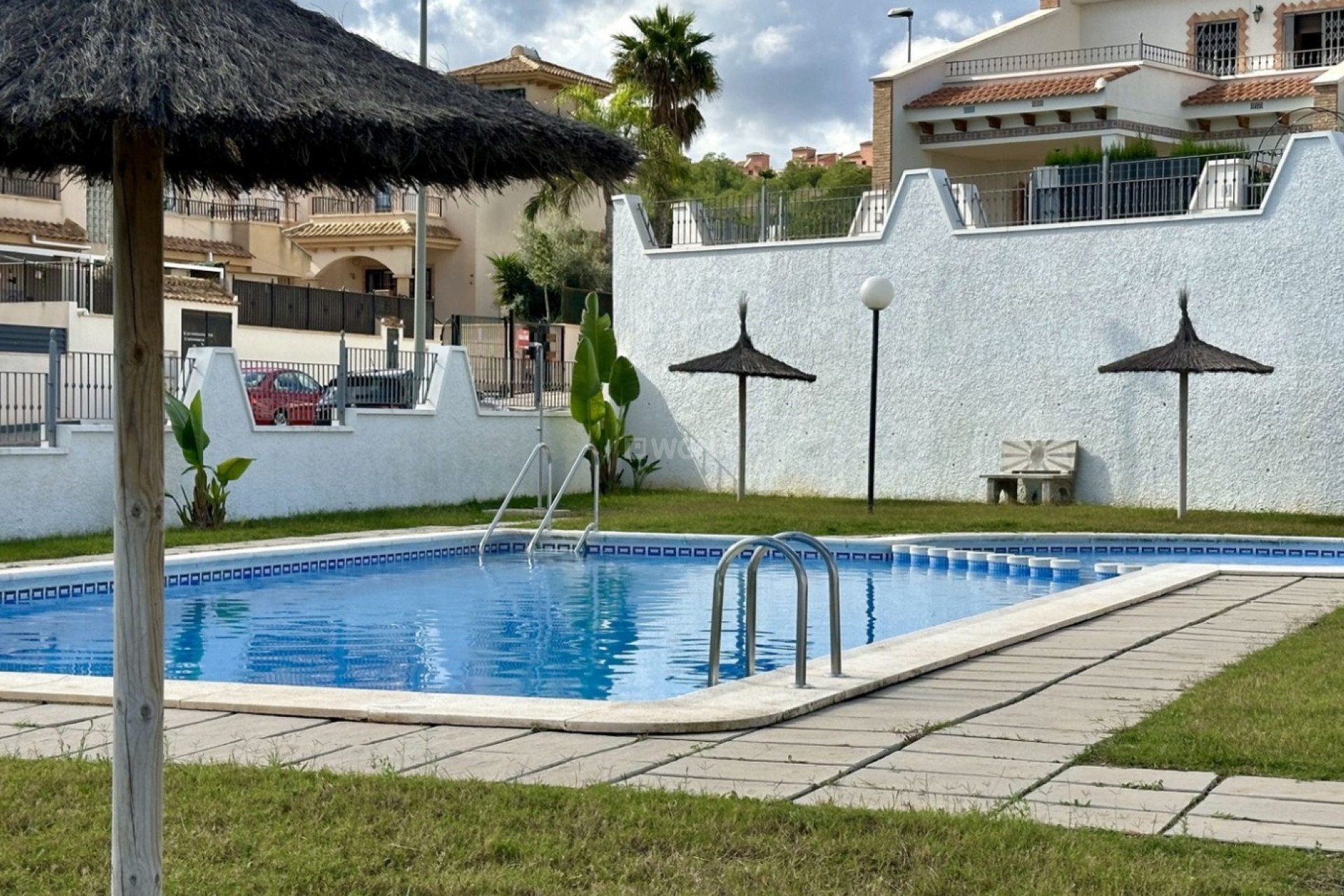 Resale - Townhouse - San Miguel de Salinas - Inland