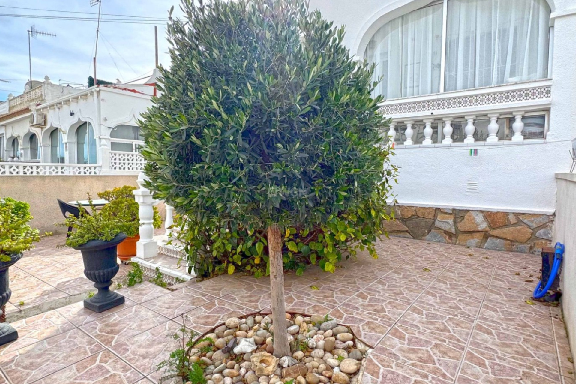 Resale - Townhouse - San Miguel de Salinas - Inland