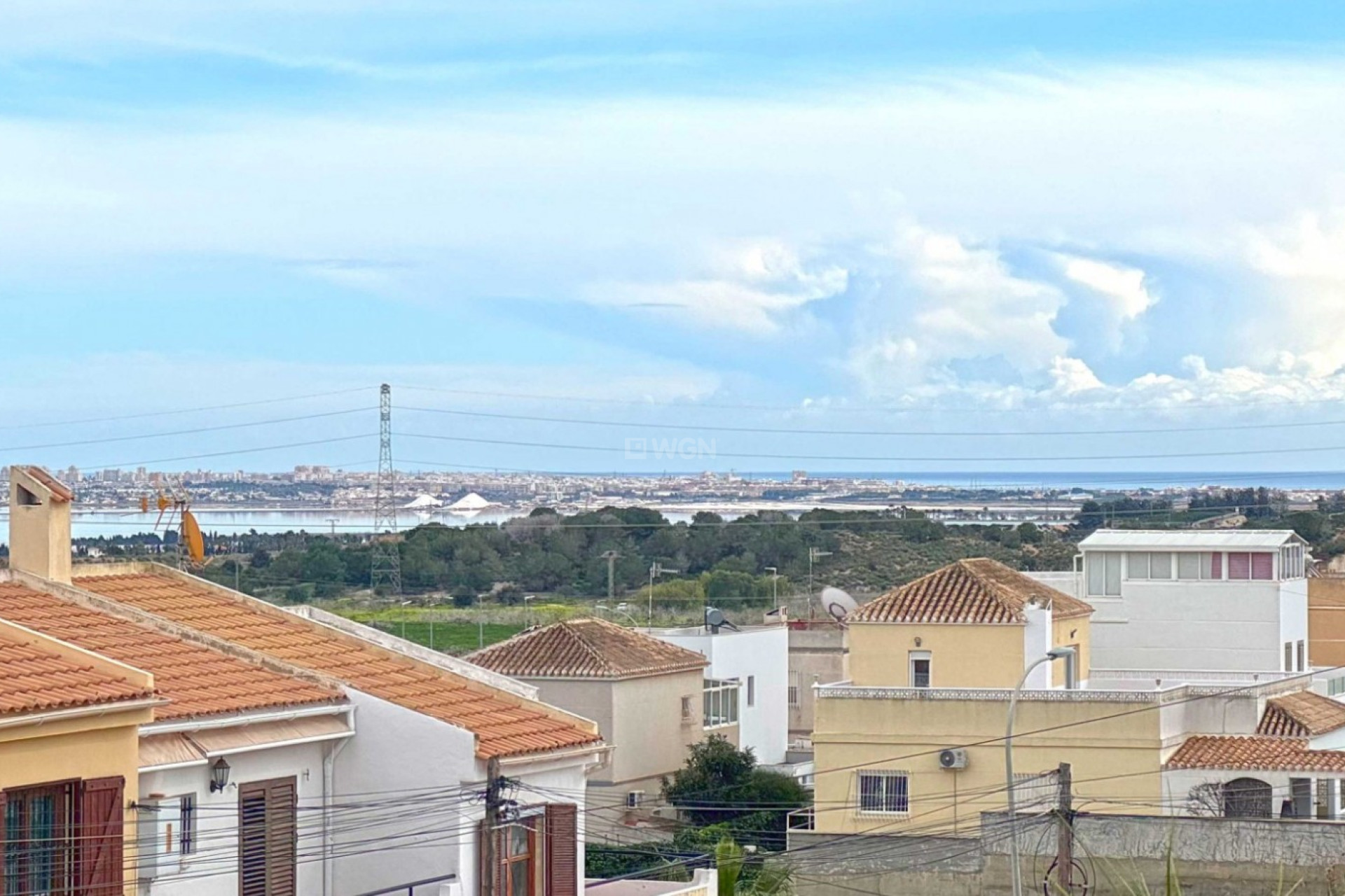 Resale - Townhouse - San Miguel de Salinas - Inland