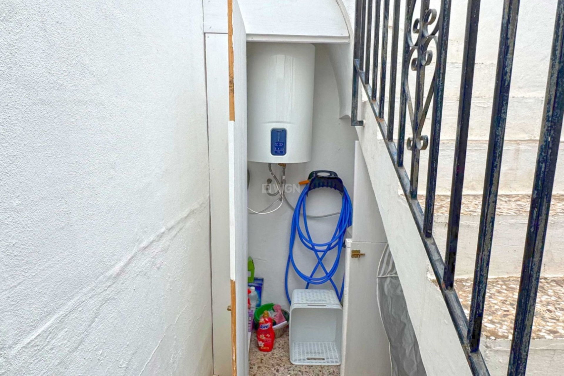 Resale - Townhouse - San Miguel de Salinas - Inland