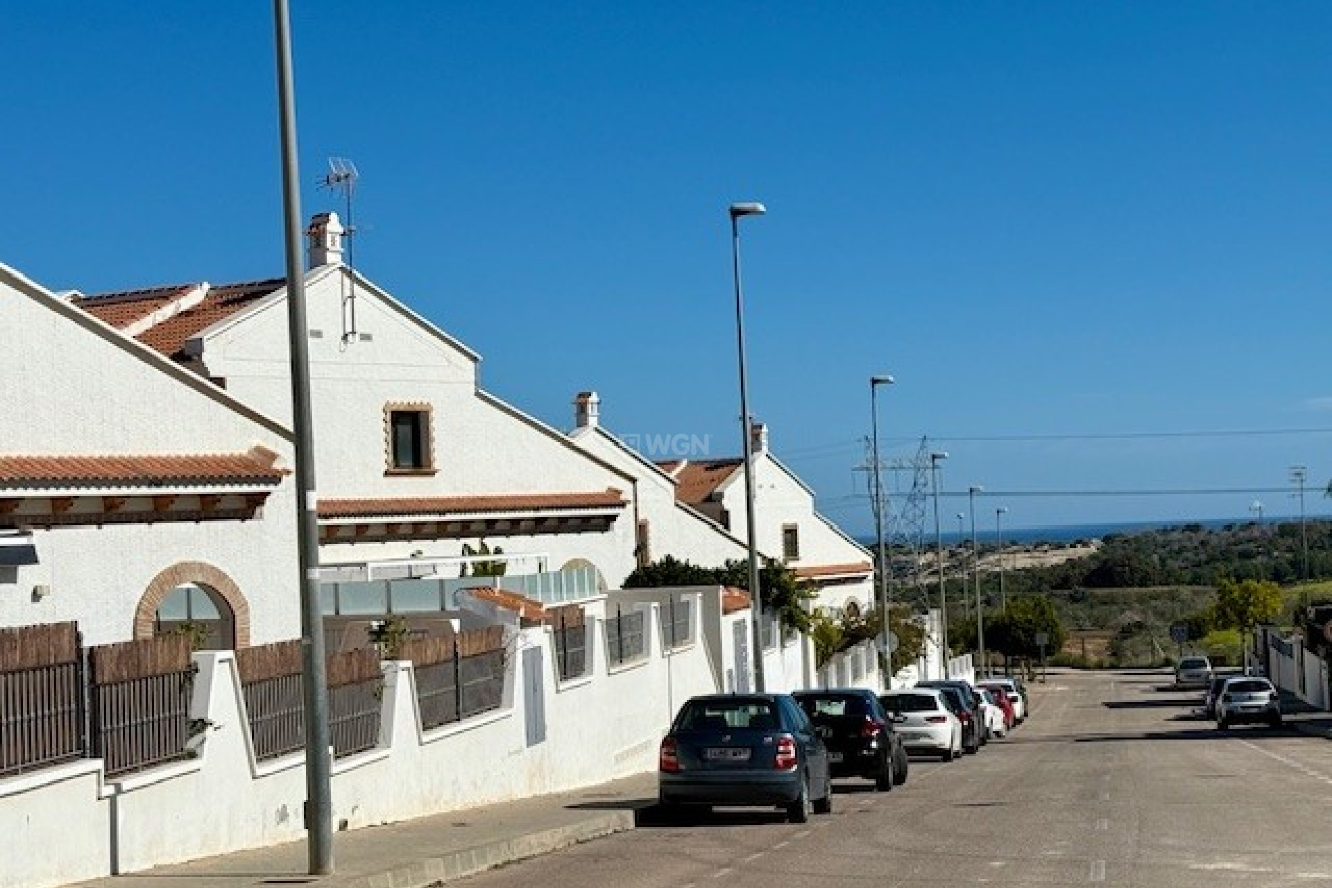 Resale - Townhouse - San Miguel de Salinas - Inland