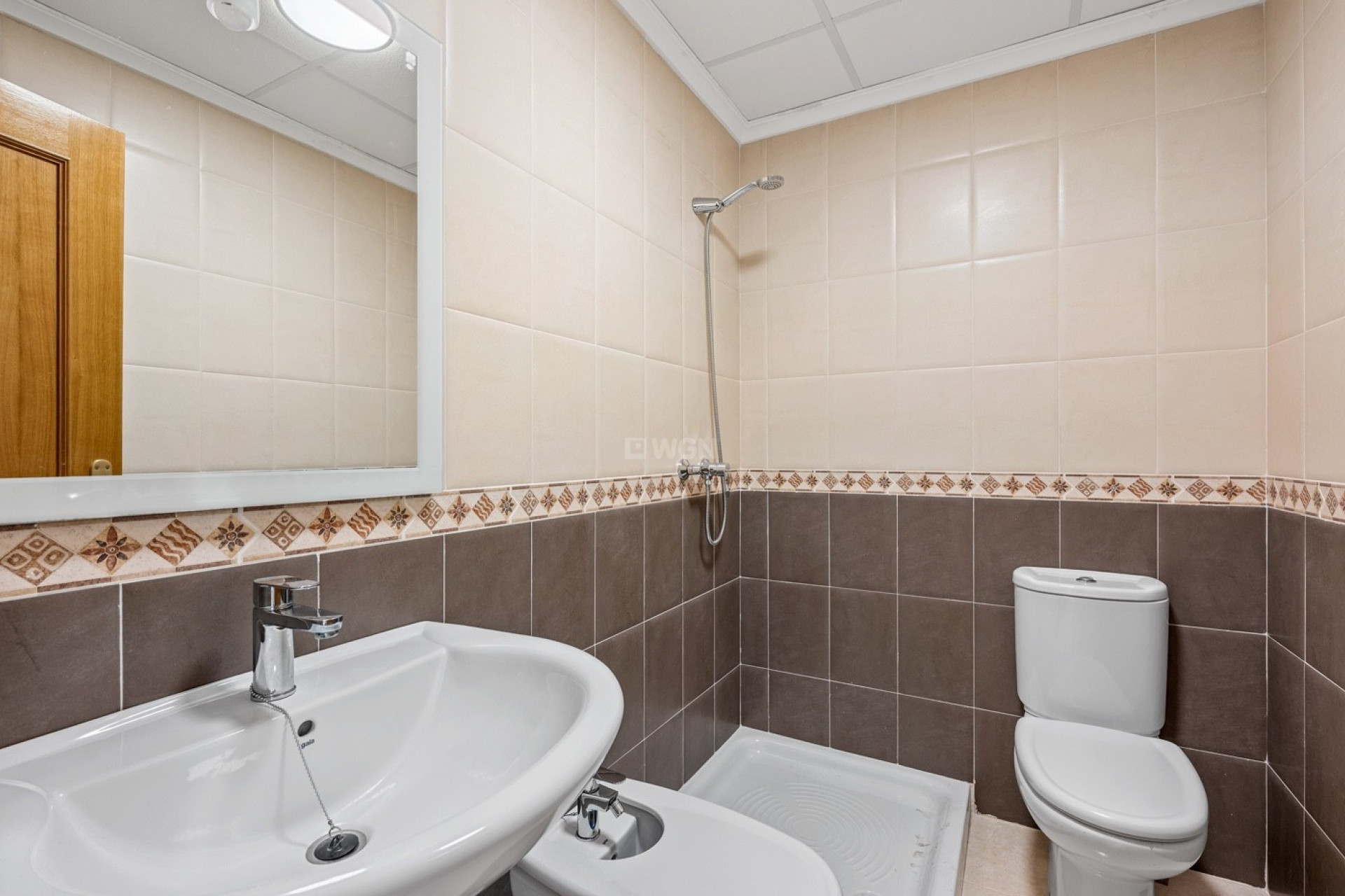 Resale - Townhouse - San Miguel de Salinas - Inland