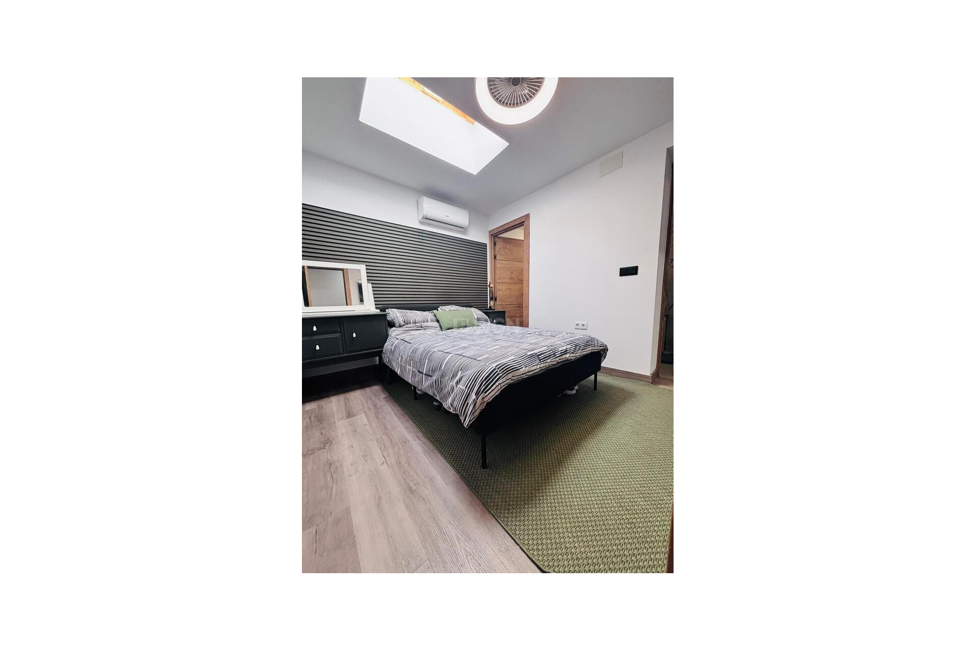 Resale - Townhouse - San Miguel de Salinas - Inland