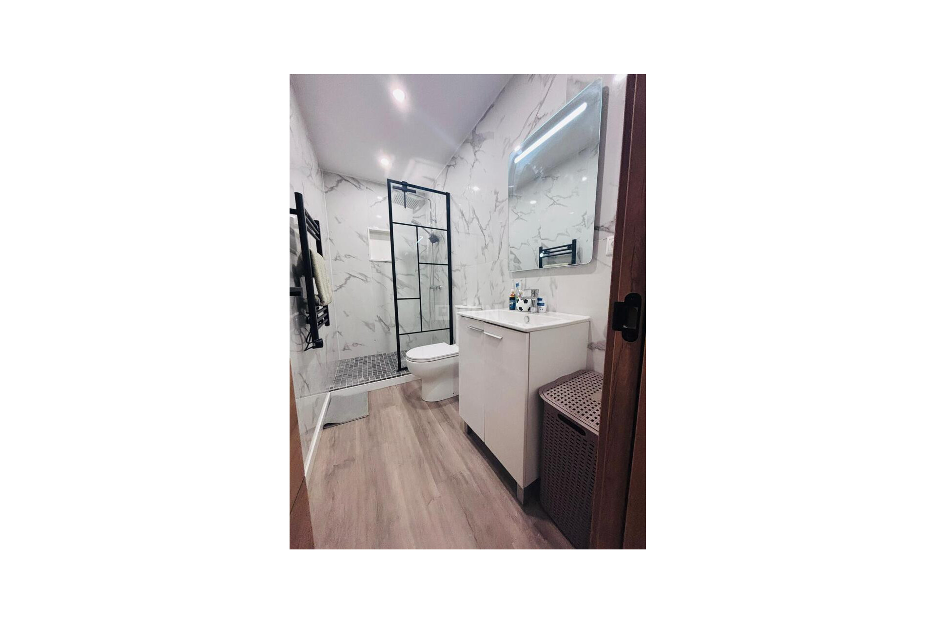 Resale - Townhouse - San Miguel de Salinas - Inland