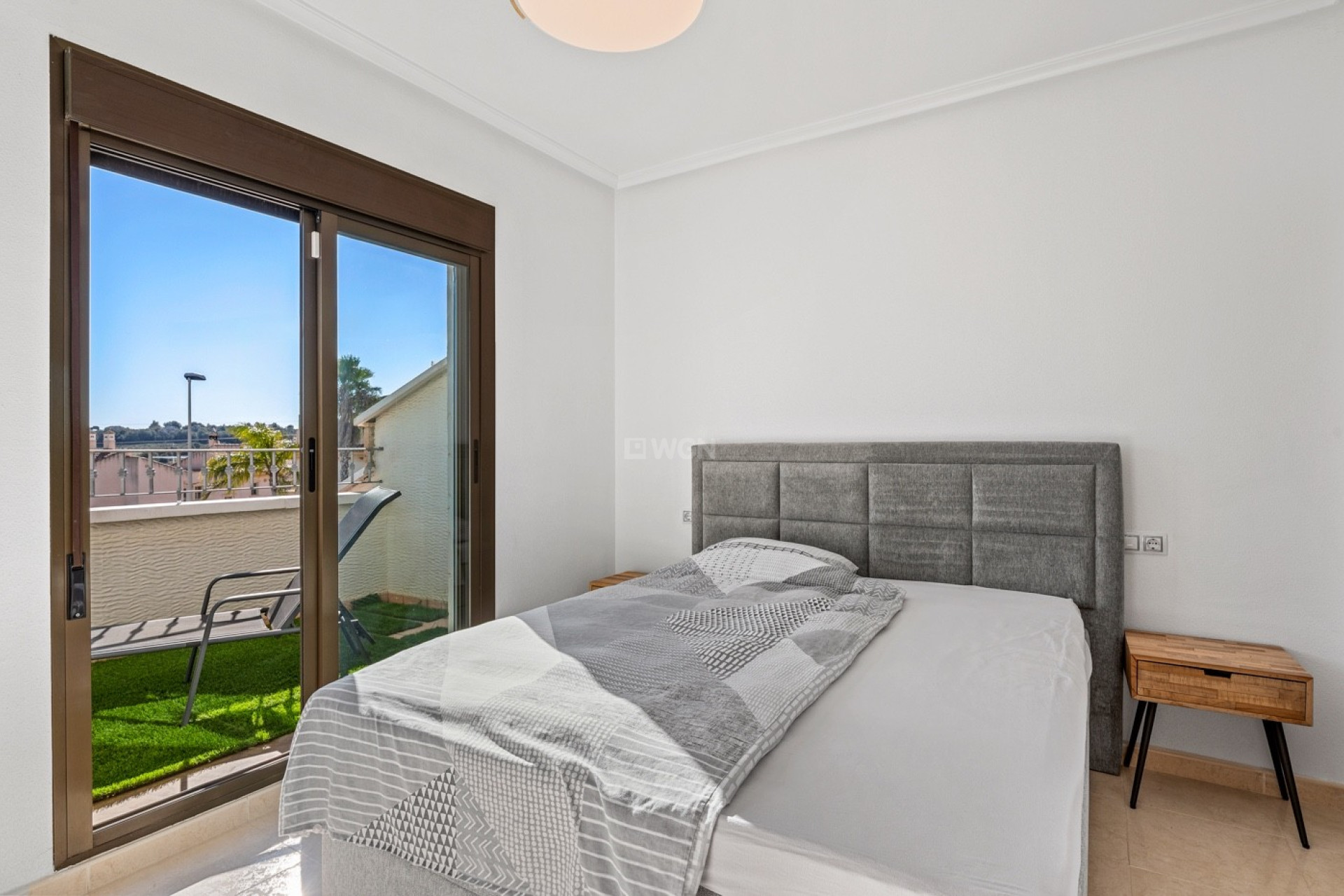 Resale - Townhouse - San Miguel de Salinas - Inland