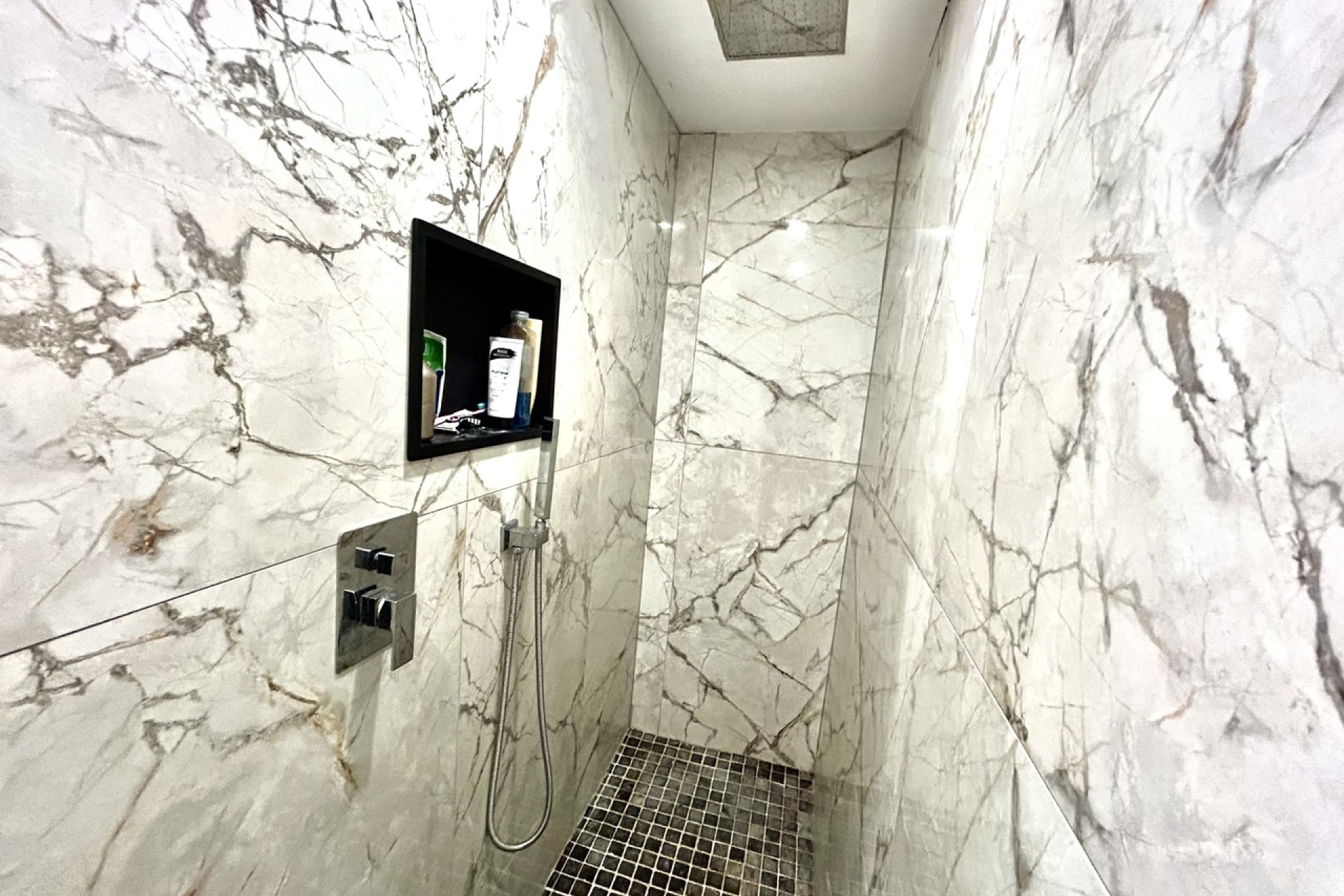 Resale - Townhouse - San Miguel de Salinas - Inland