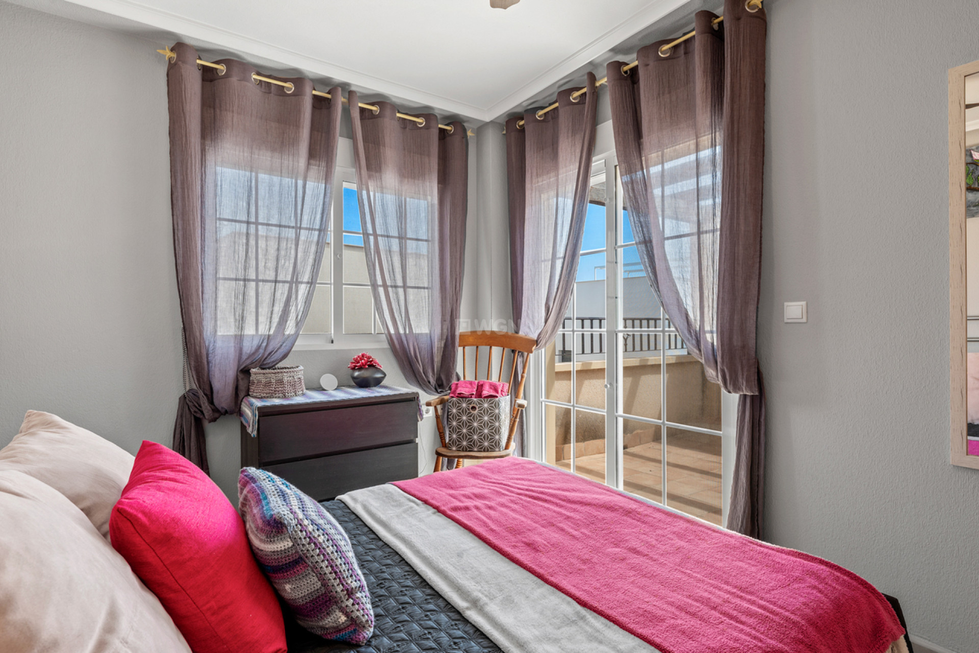 Resale - Townhouse - San Miguel de Salinas - Inland