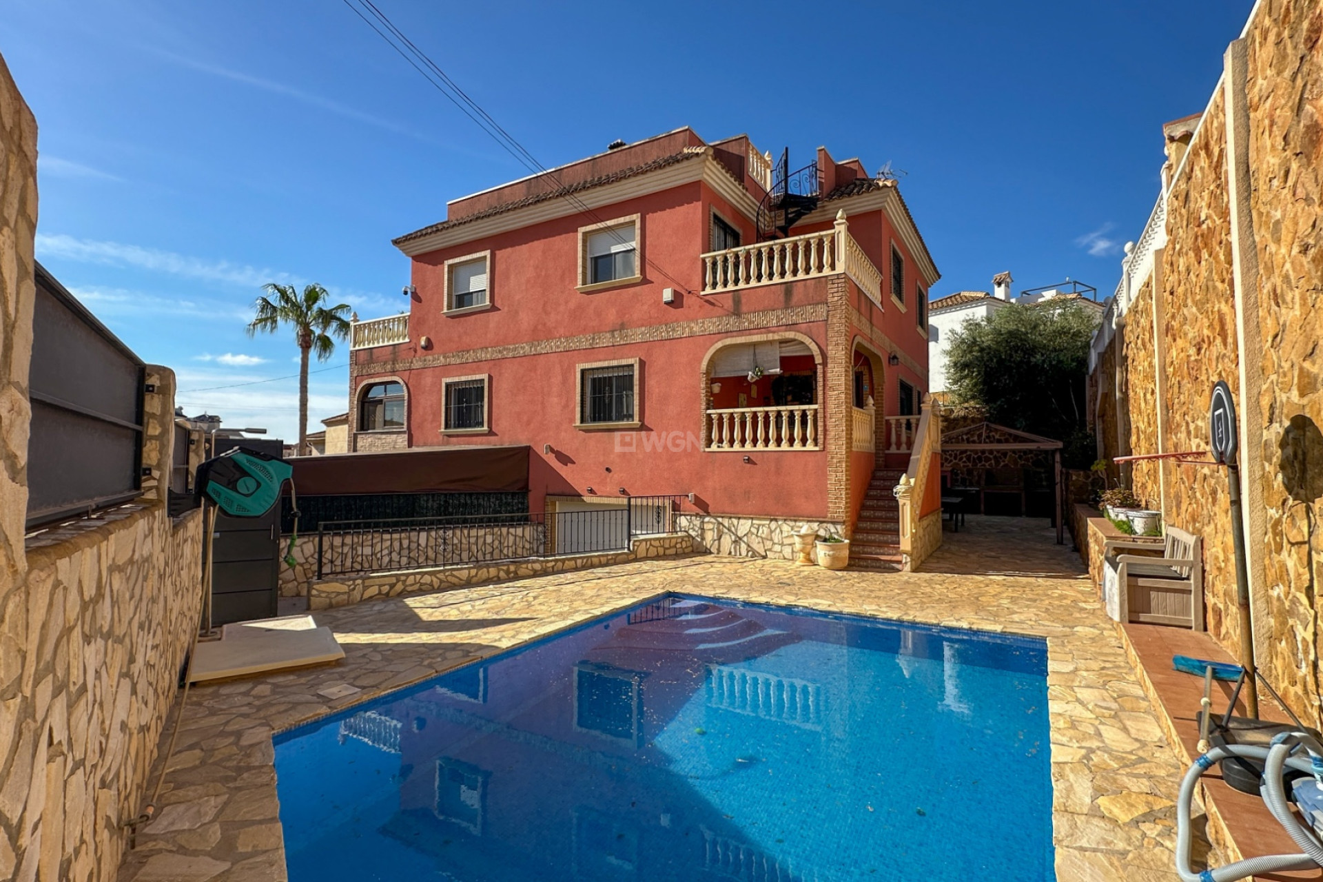 Resale - Townhouse - San Miguel de Salinas - Inland
