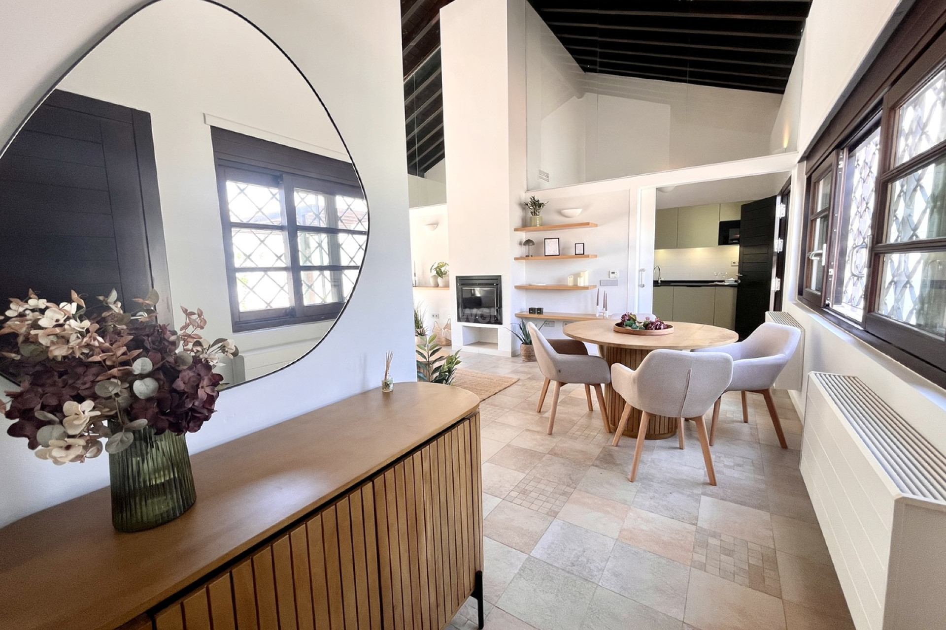 Resale - Townhouse - Sucina - Inland