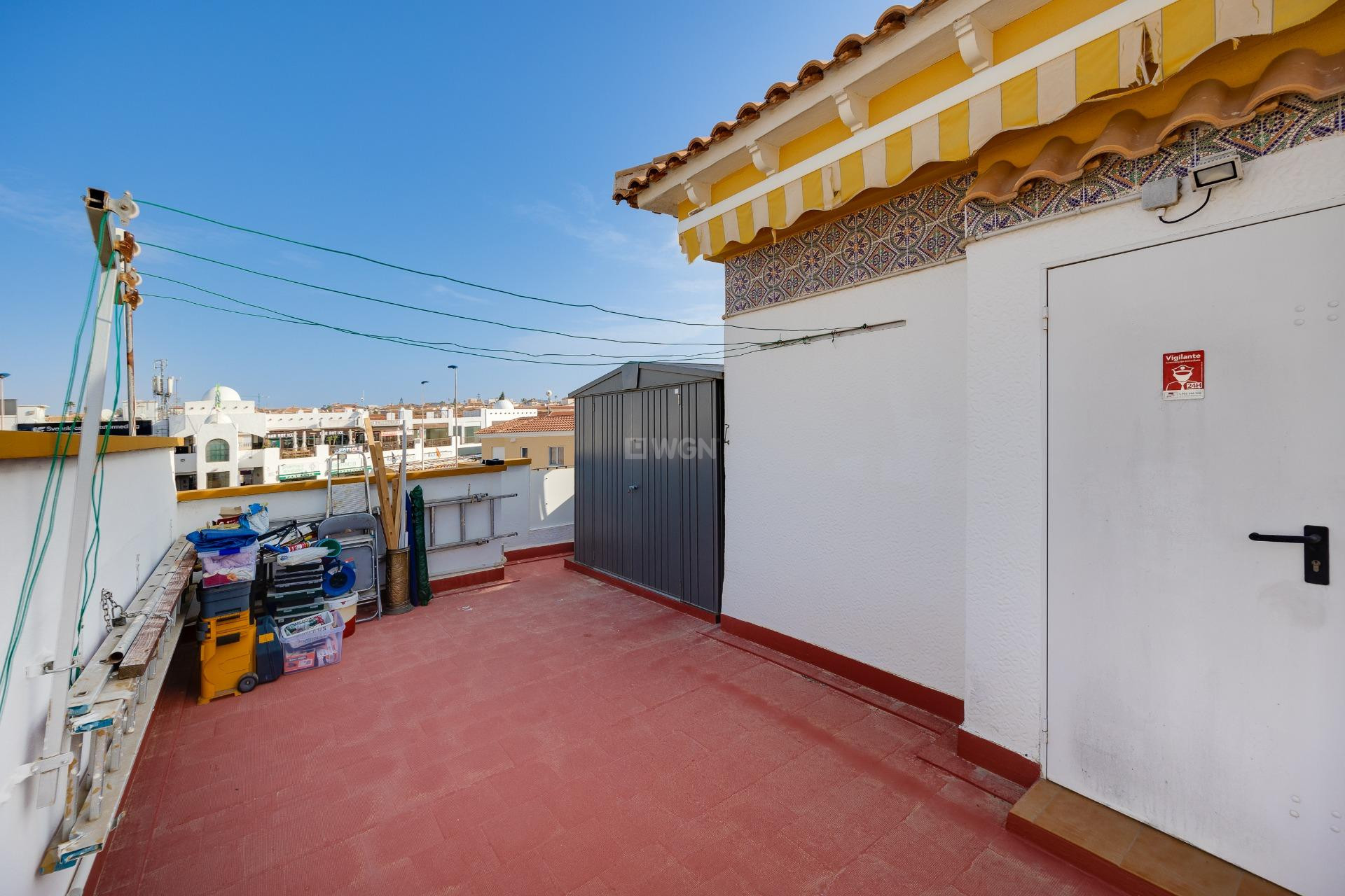 Resale - Townhouse - Torrevieja - Aguas Nuevas 2