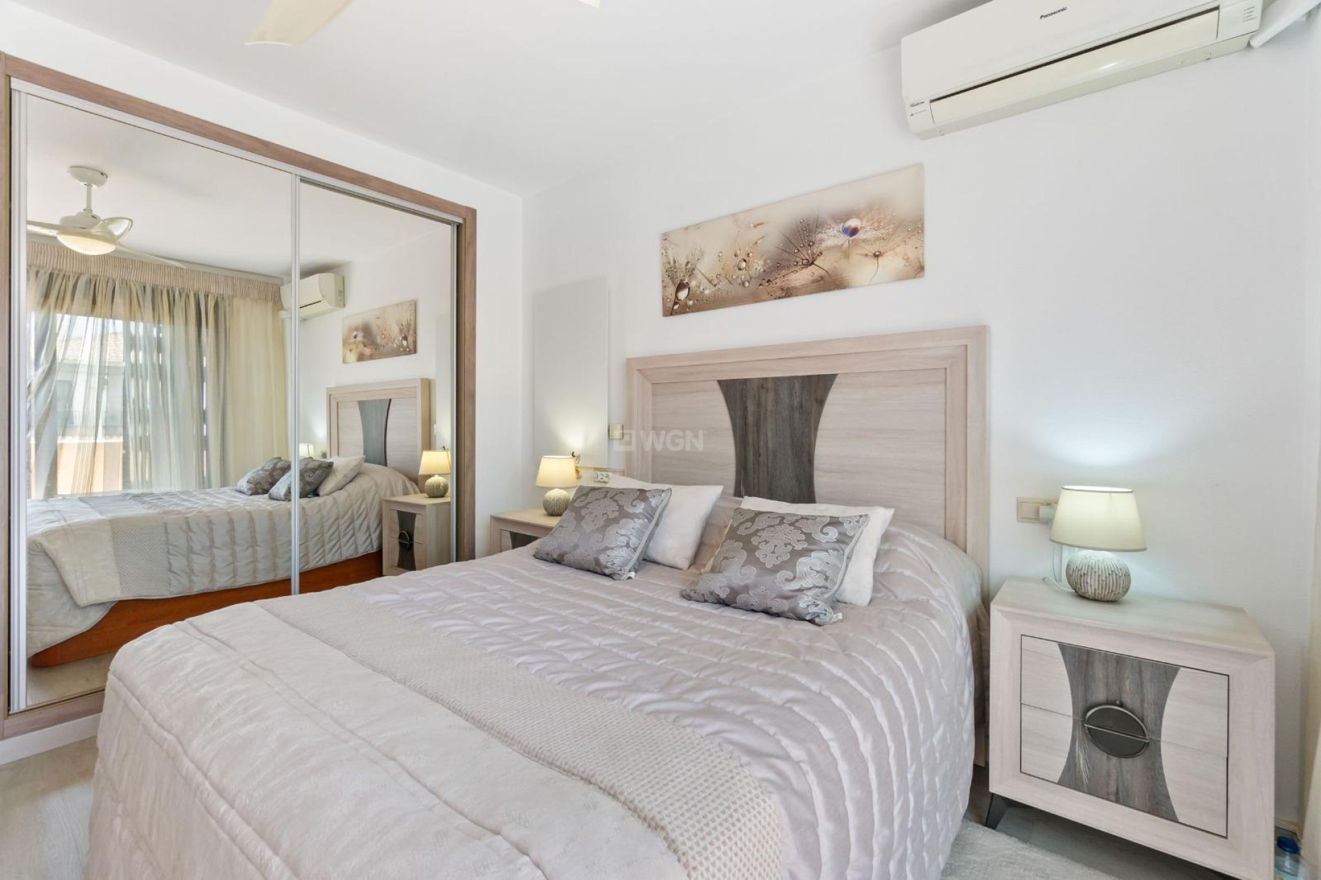 Resale - Townhouse - Torrevieja - aguas nuevas