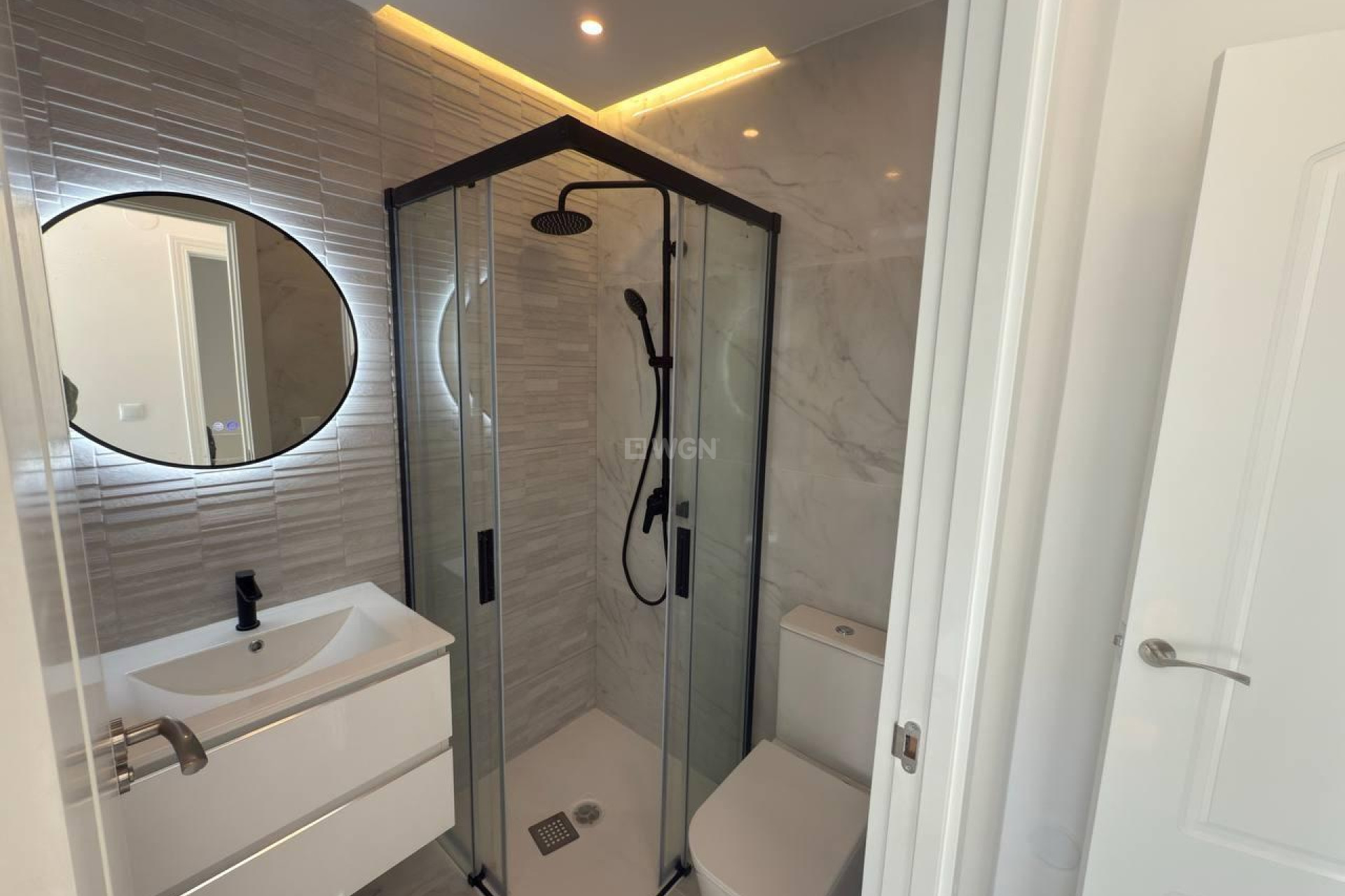 Resale - Townhouse - Torrevieja - aguas nuevas