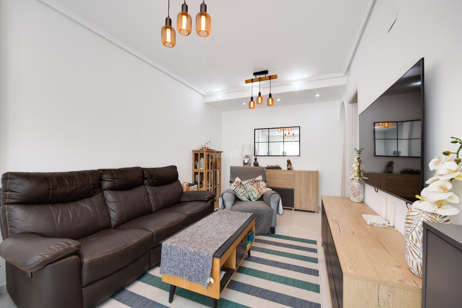 Resale - Townhouse - Torrevieja - aguas nuevas