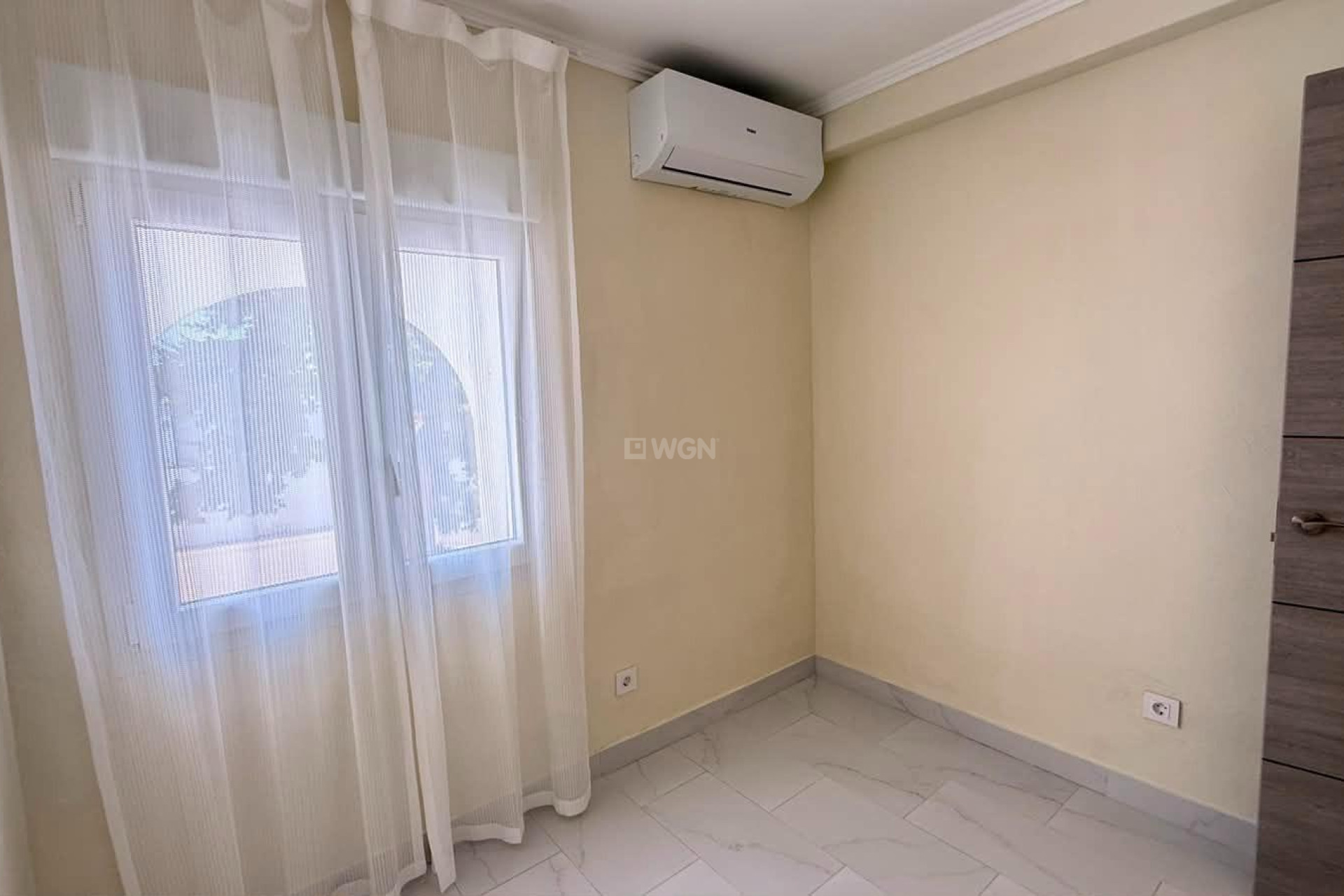 Resale - Townhouse - Torrevieja - Calas Blanca