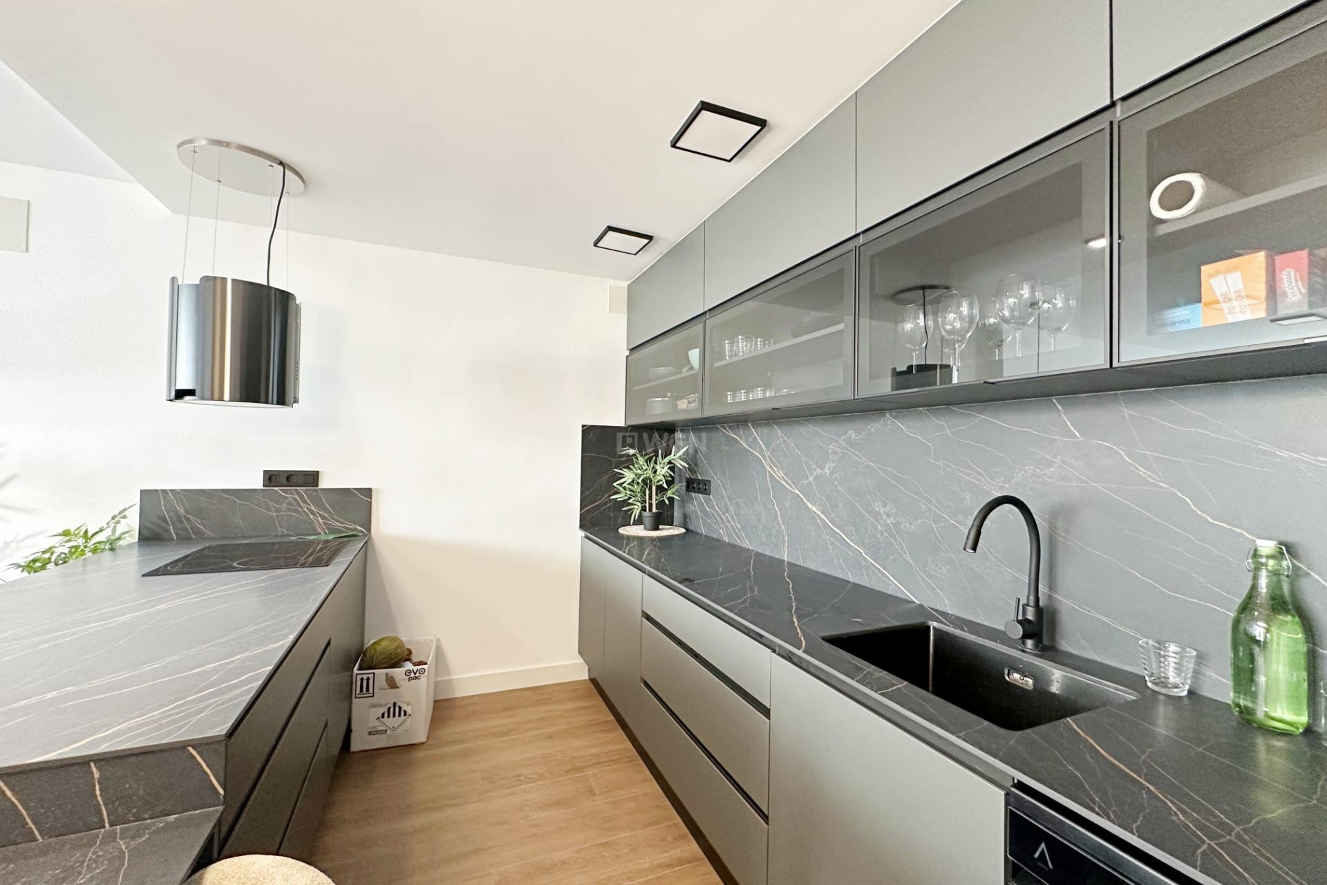 Resale - Townhouse - Torrevieja - Calas Blanca
