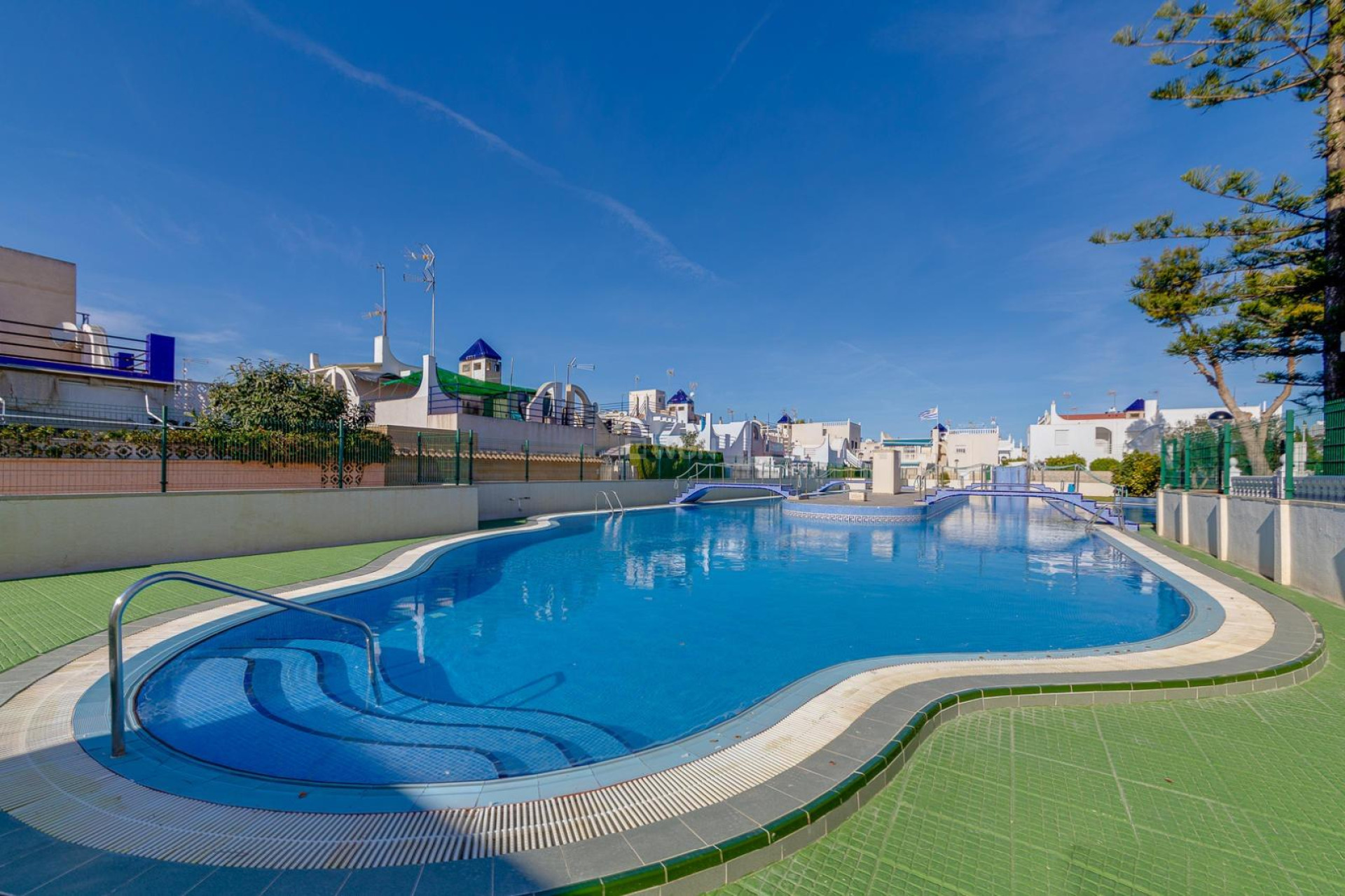 Resale - Townhouse - Torrevieja - Carrefour