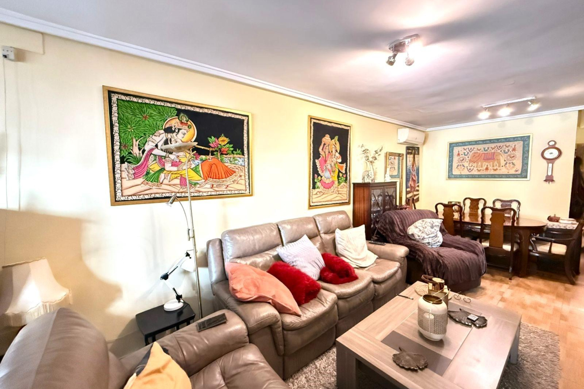 Resale - Townhouse - Torrevieja - Centro