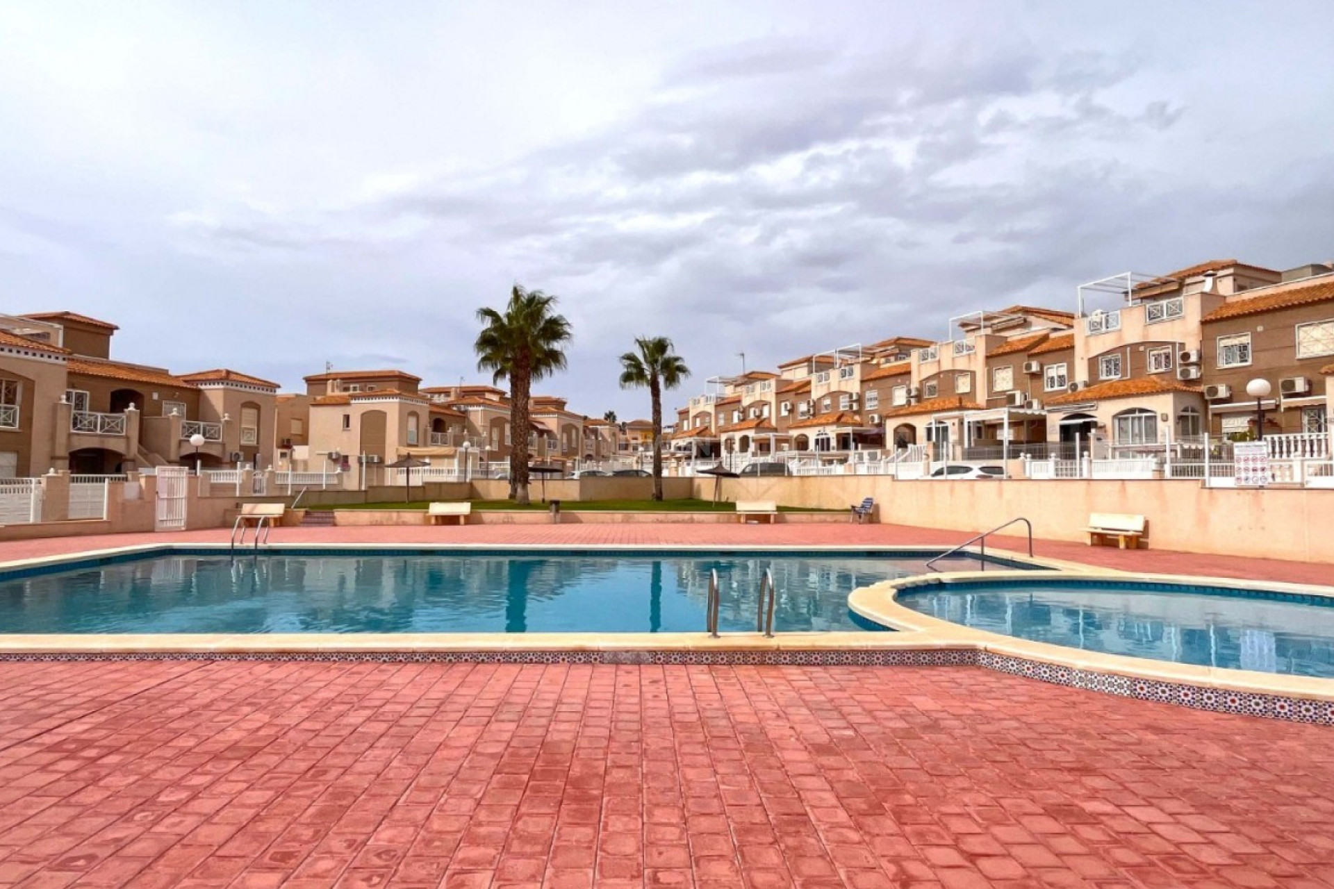 Resale - Townhouse - Torrevieja - Costa Blanca