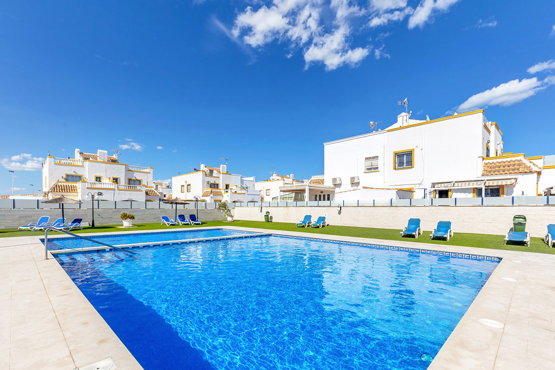 Resale - Townhouse - Torrevieja - Costa Blanca