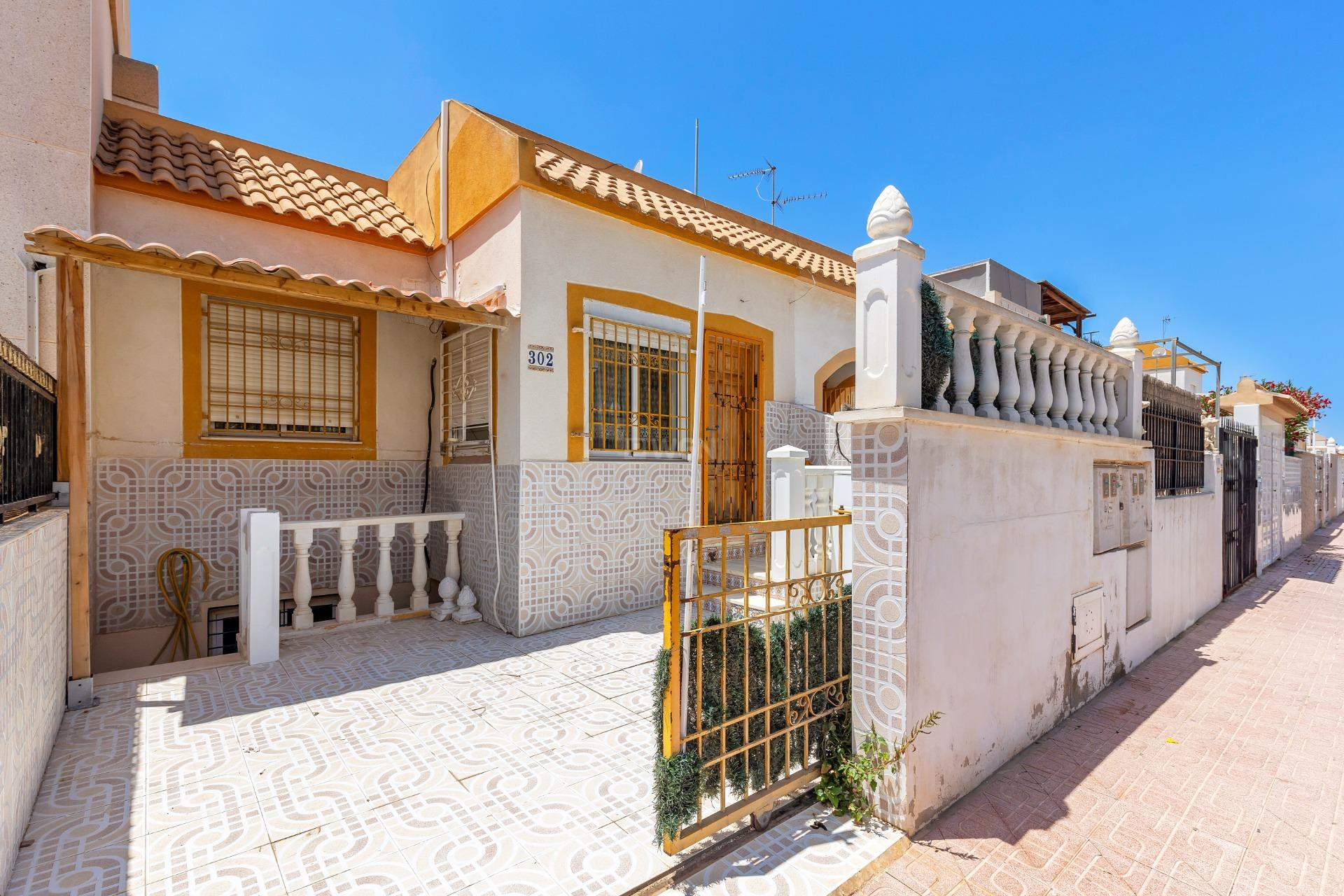 Resale - Townhouse - Torrevieja - El Limonar