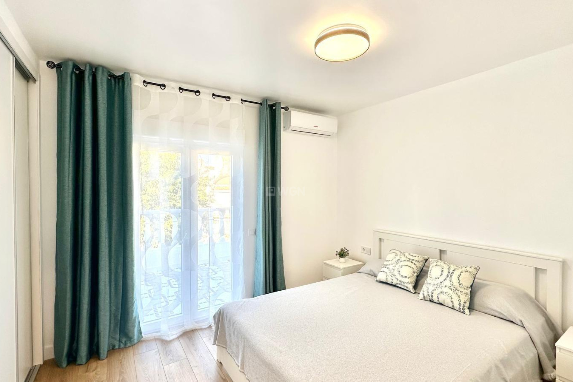 Resale - Townhouse - Torrevieja - Estacion De Autobuses