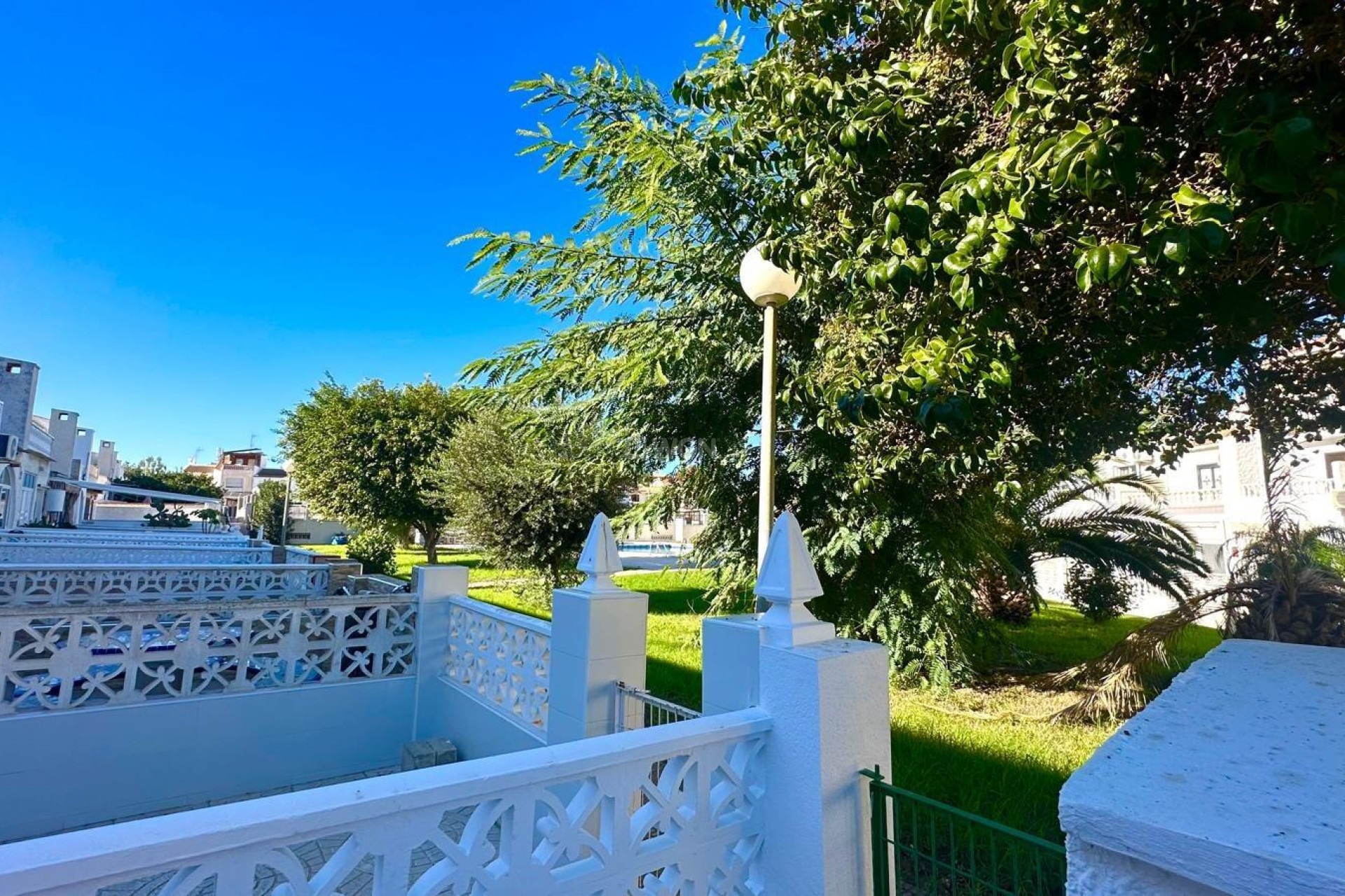 Resale - Townhouse - Torrevieja - Estacion De Autobuses
