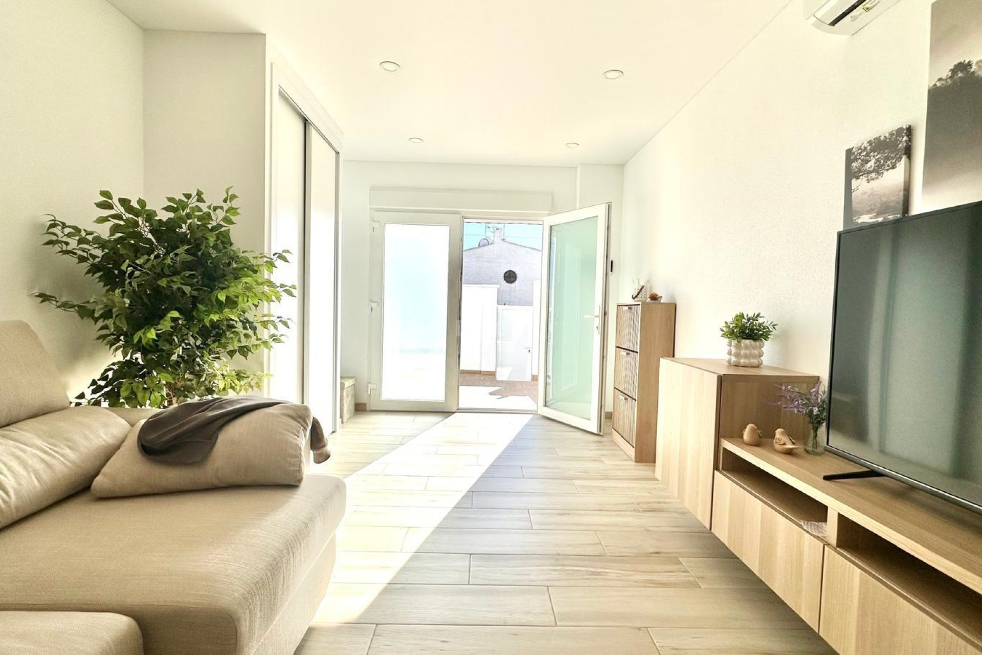 Resale - Townhouse - Torrevieja - Estacion De Autobuses