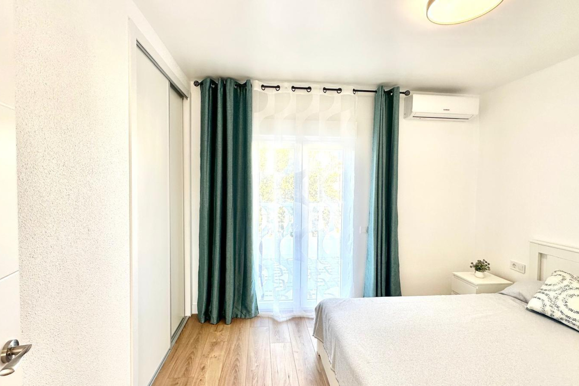 Resale - Townhouse - Torrevieja - Estacion De Autobuses