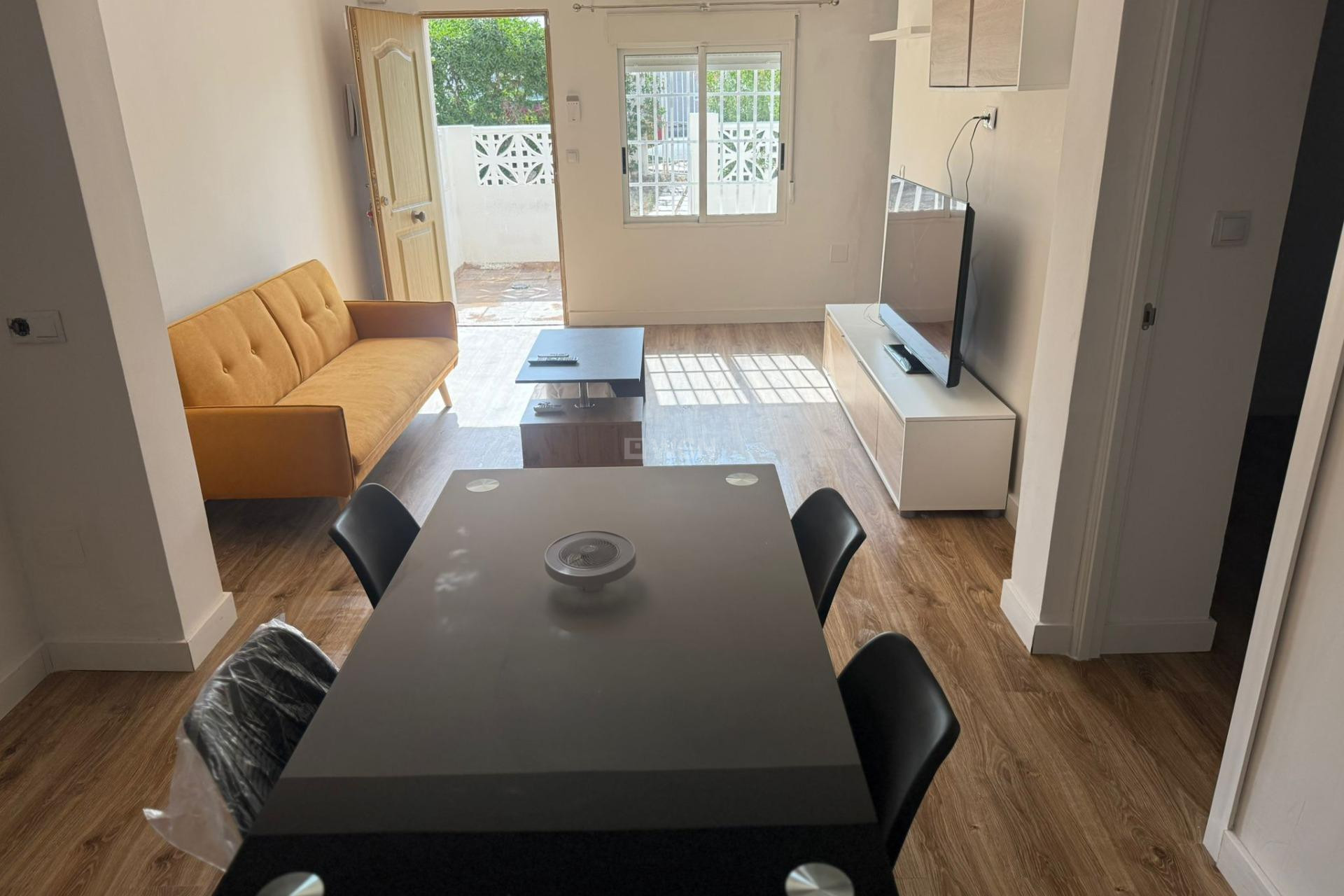 Resale - Townhouse - Torrevieja - La Siesta - El Salado - Torreta