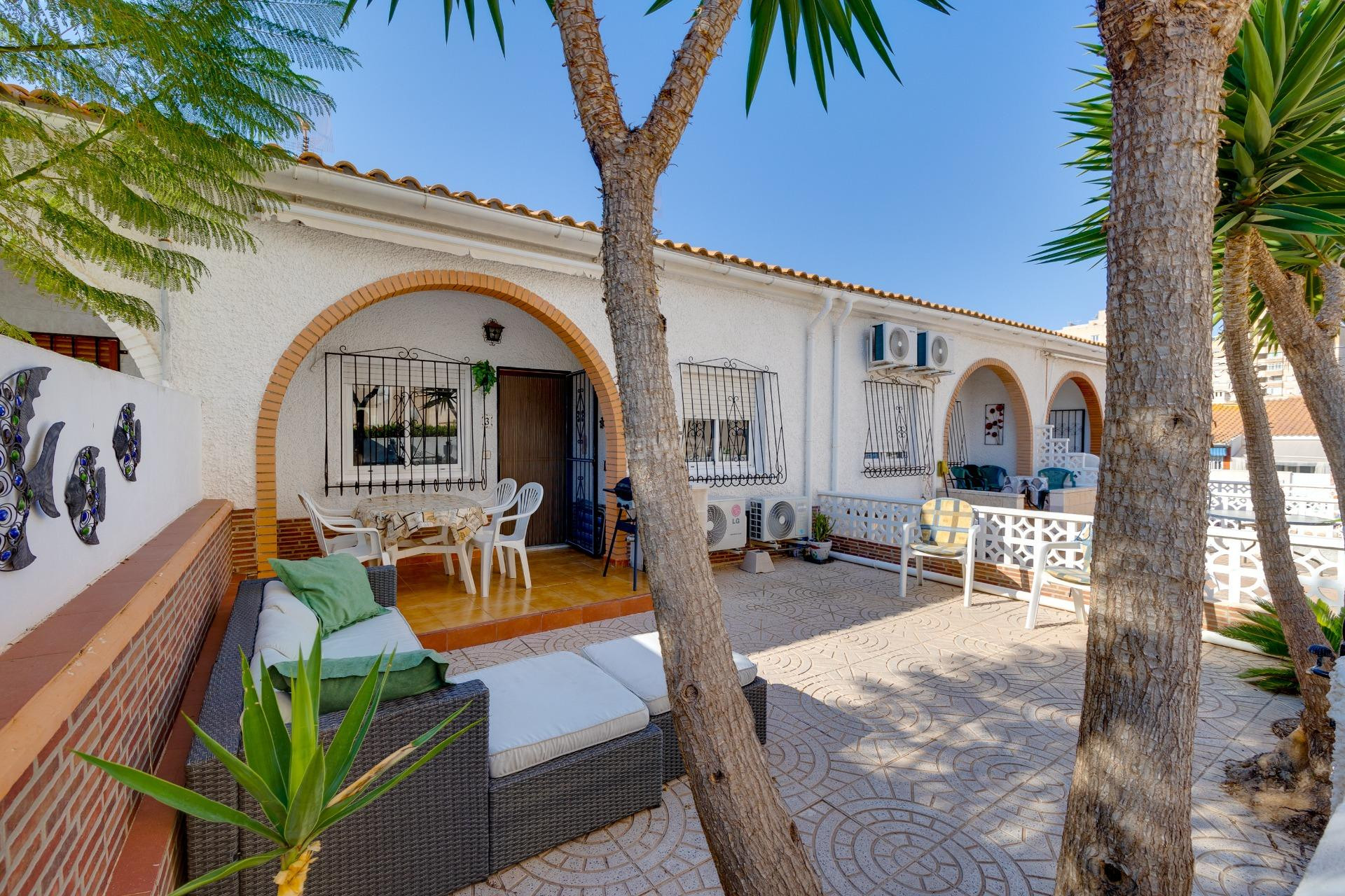 Resale - Townhouse - Torrevieja - Nueva Torrevieja