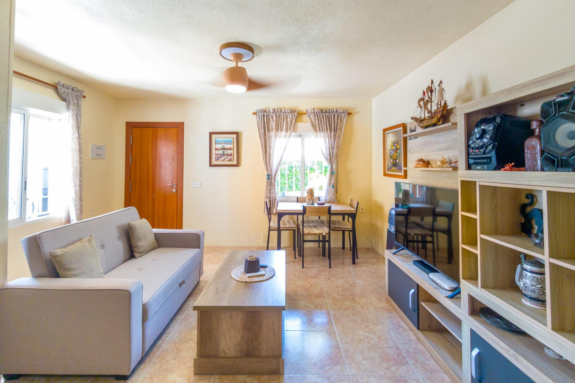 Resale - Townhouse - Torrevieja - Nueva Torrevieja