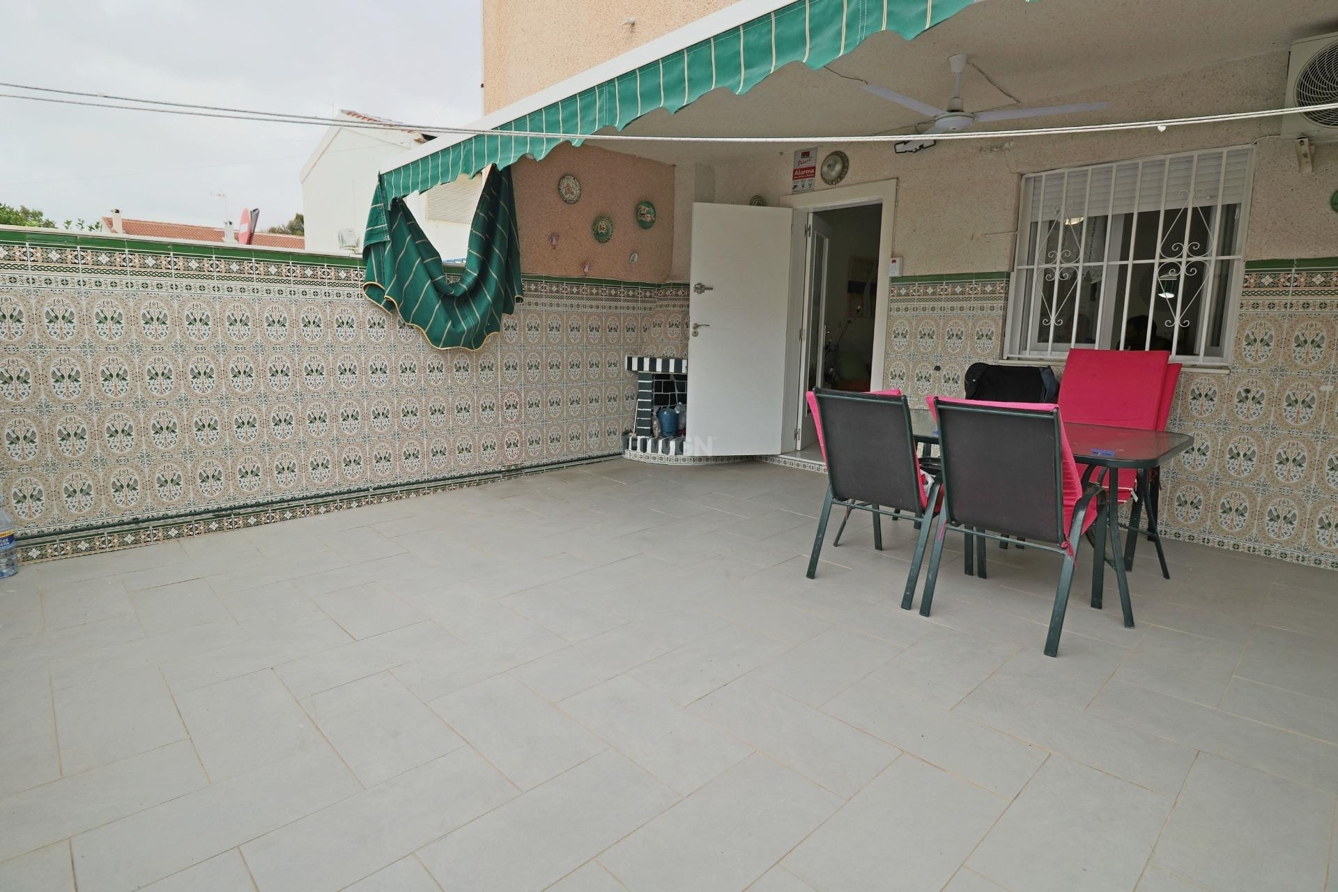 Resale - Townhouse - Torrevieja - Playa De Los Naufragos