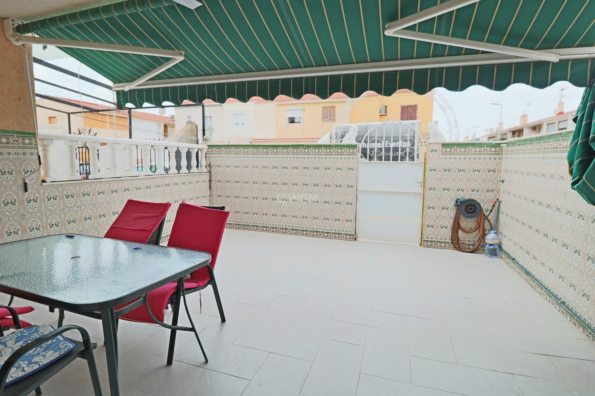 Resale - Townhouse - Torrevieja - Playa De Los Naufragos