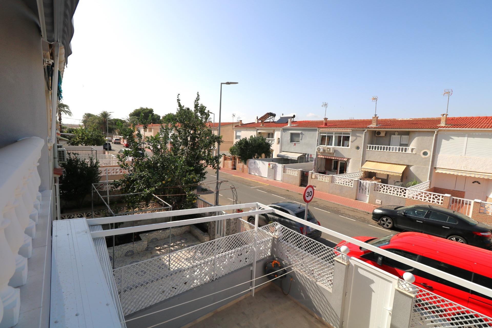 Resale - Townhouse - Torrevieja - Playa De Los Naufragos