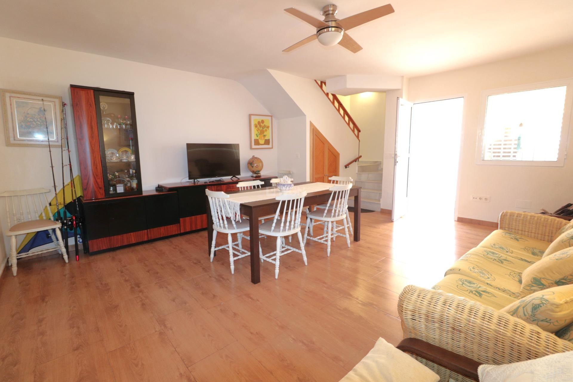 Resale - Townhouse - Torrevieja - Playa De Los Naufragos