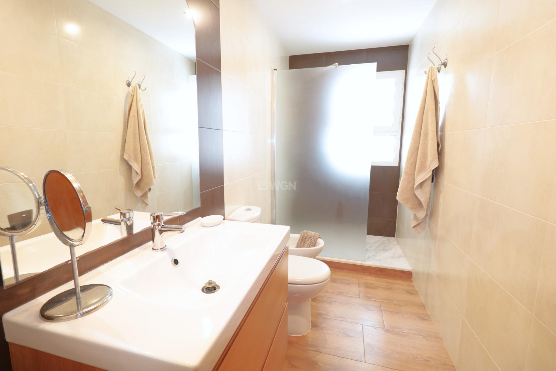 Resale - Townhouse - Torrevieja - Playa De Los Naufragos