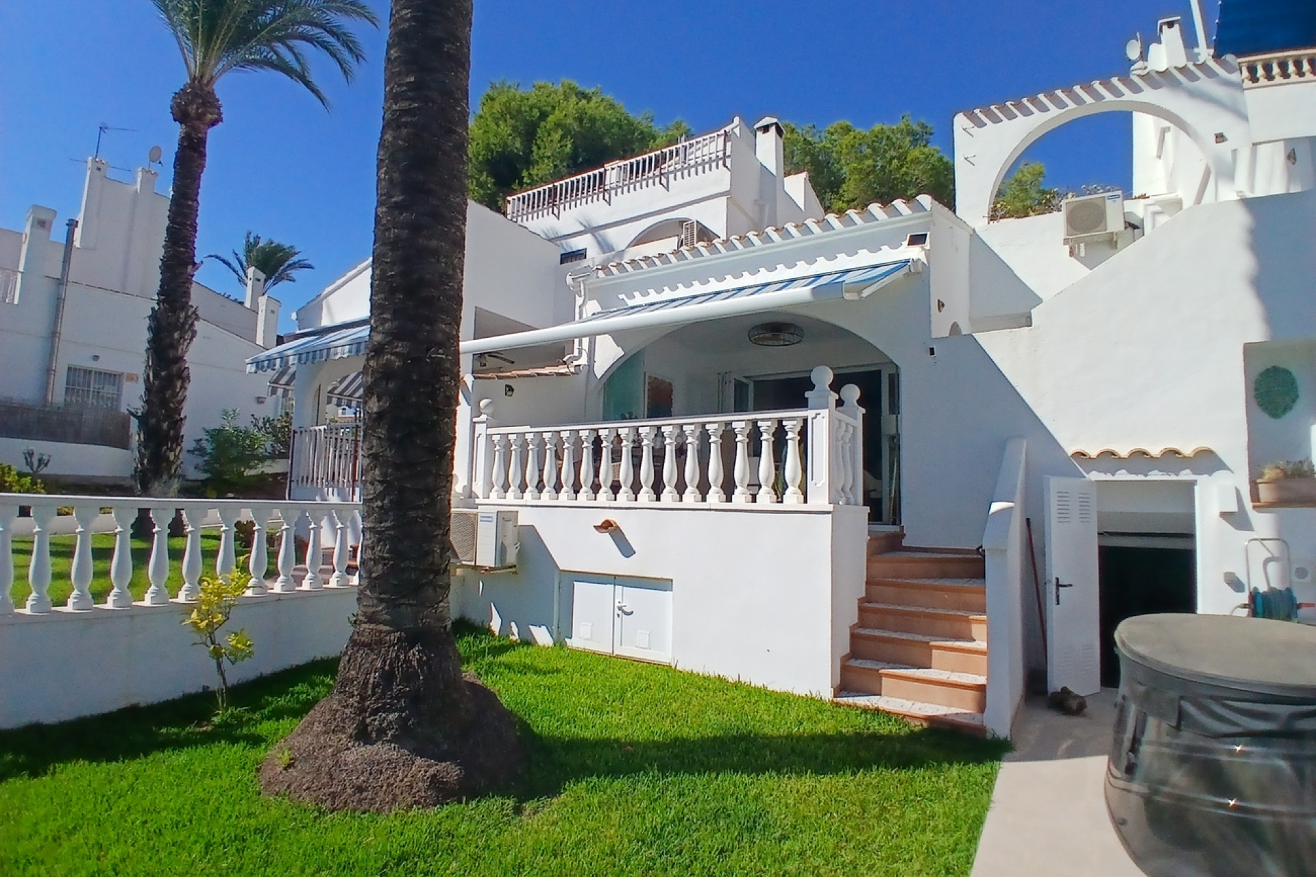 Resale - Townhouse - Villamartin - Costa Blanca
