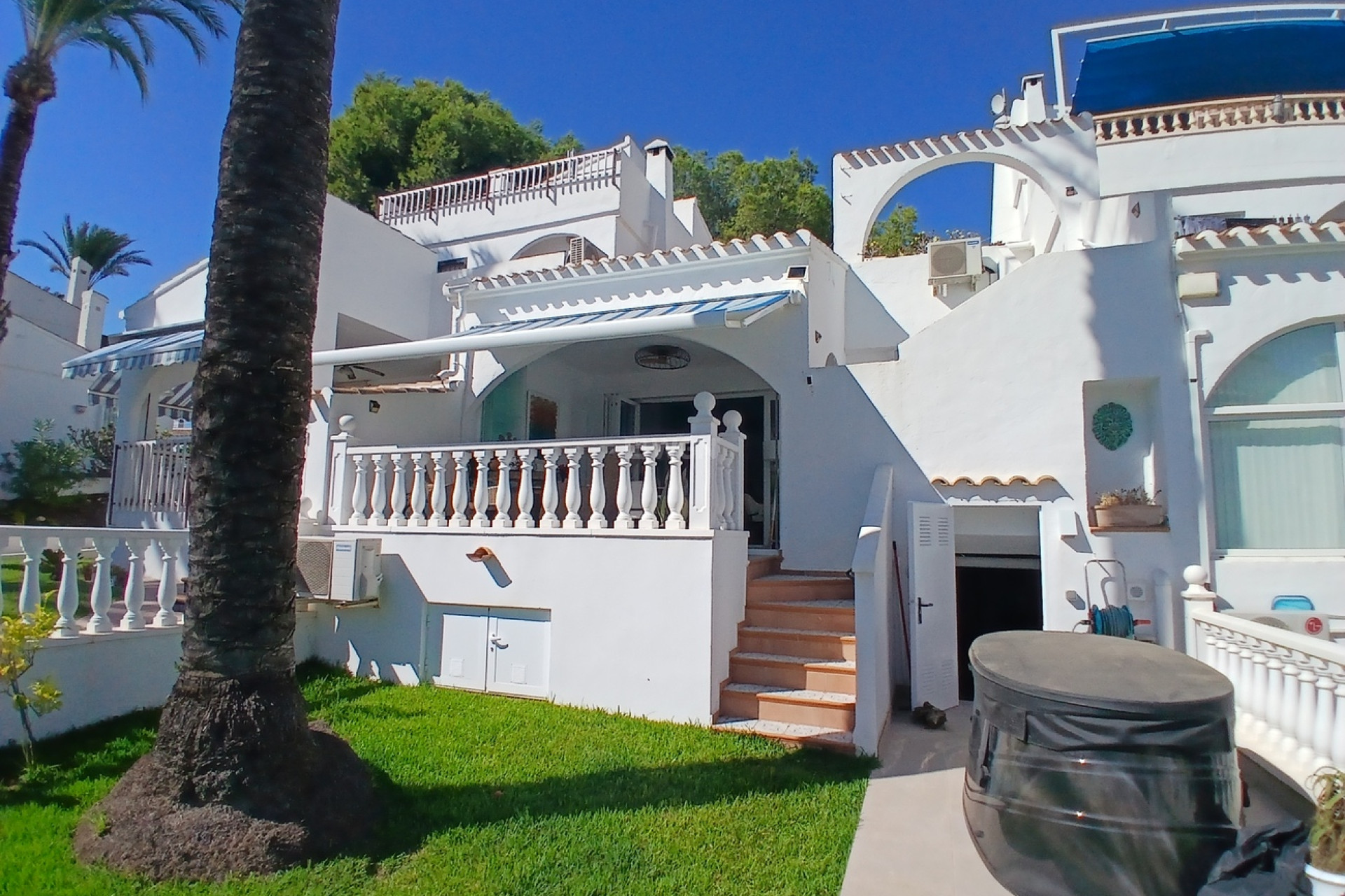Resale - Townhouse - Villamartin - Costa Blanca