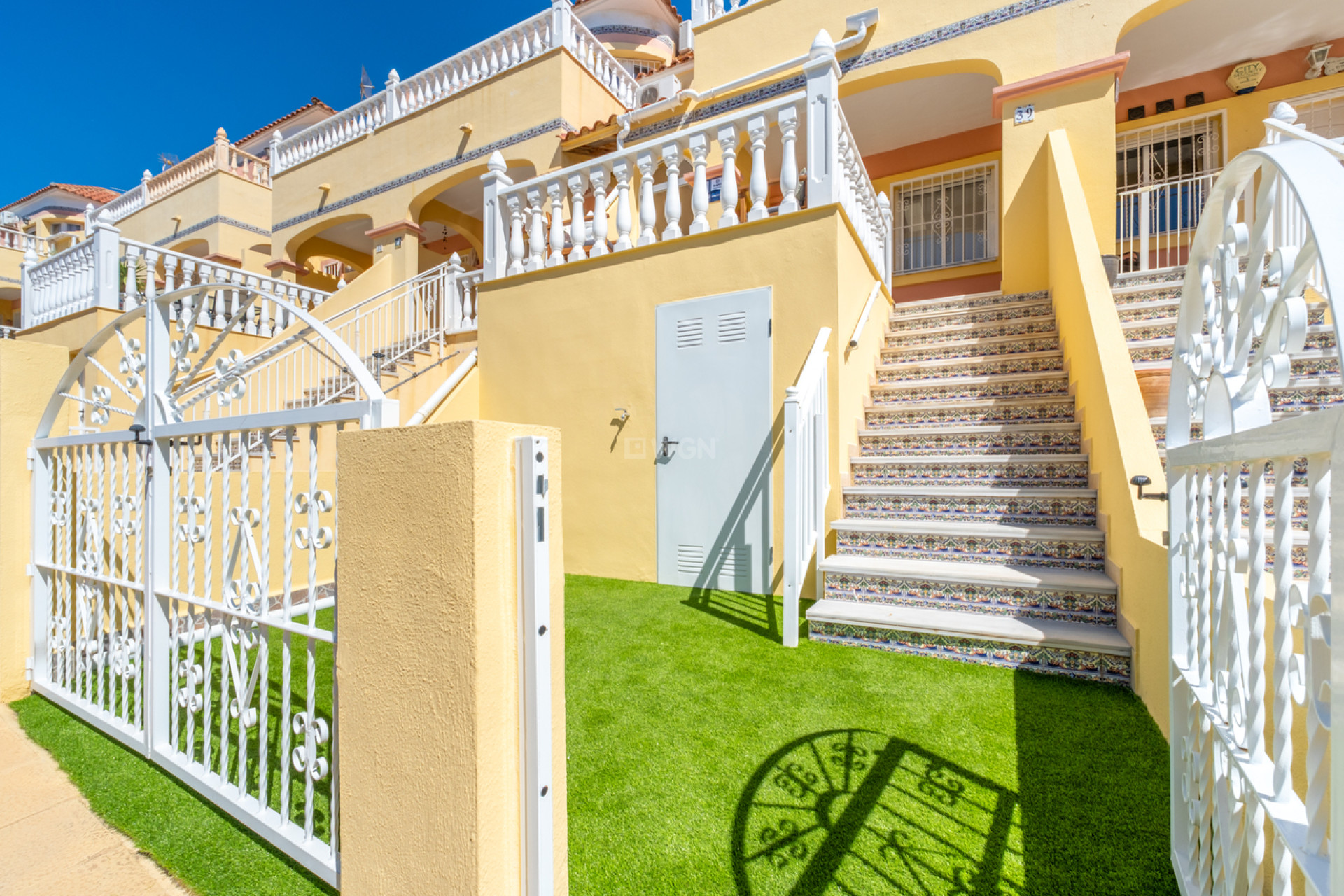 Resale - Townhouse - Villamartin - Costa Blanca