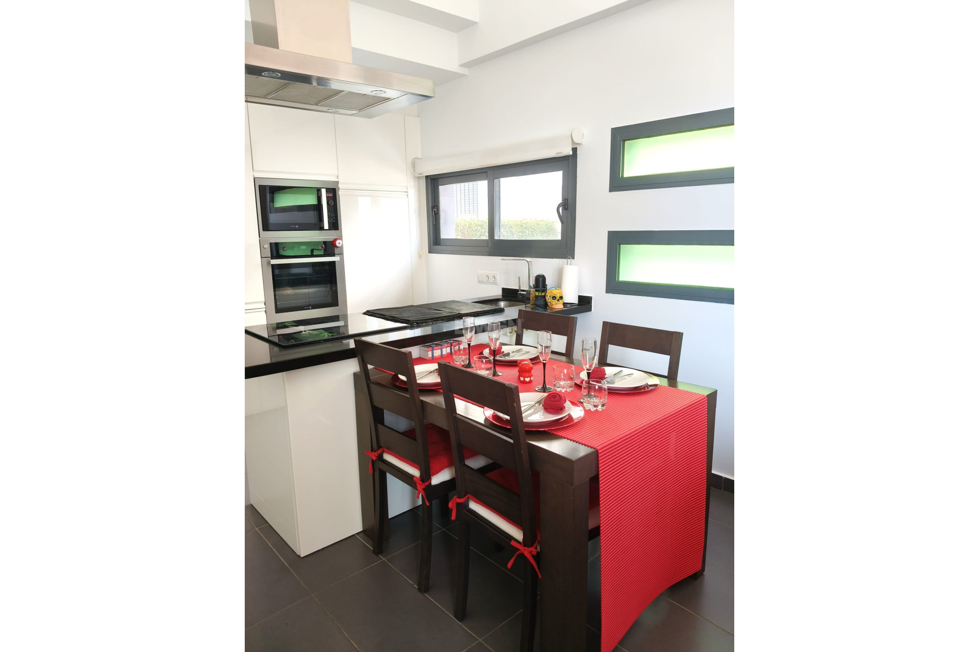 Resale - Townhouse - Villamartin - Costa Blanca