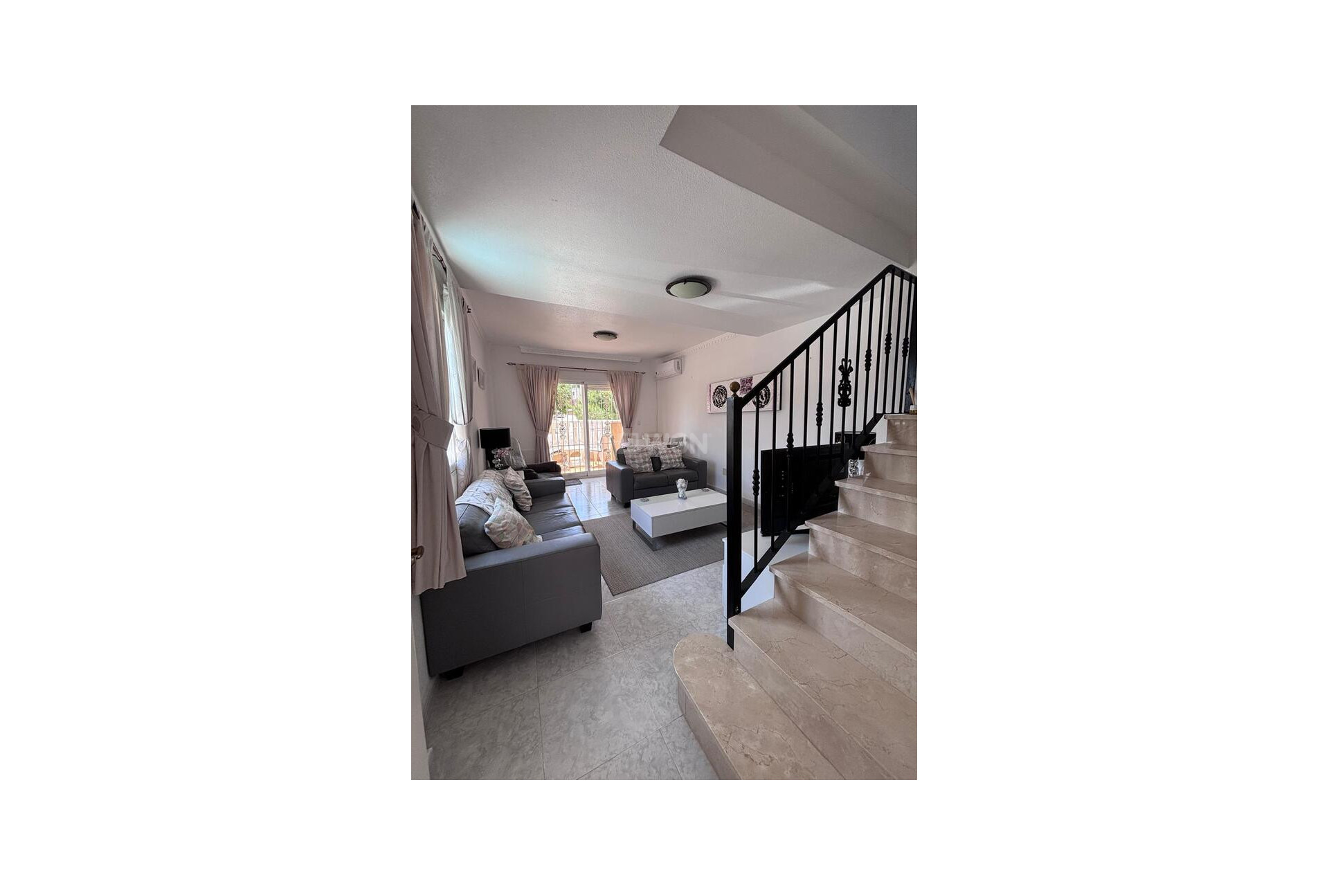 Resale - Townhouse - Villamartin - Costa Blanca