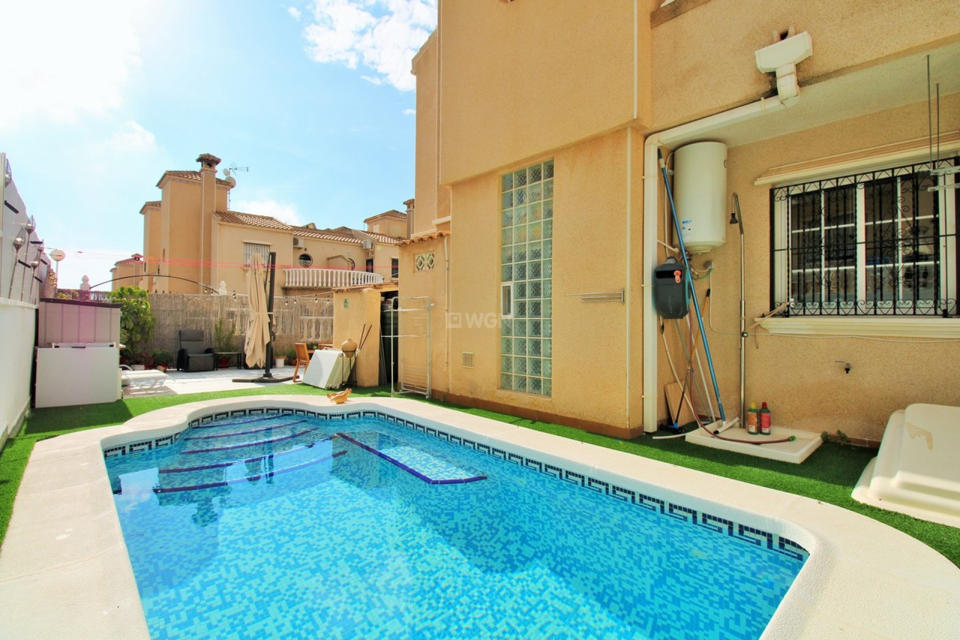 Resale - Townhouse - Villamartin - Costa Blanca