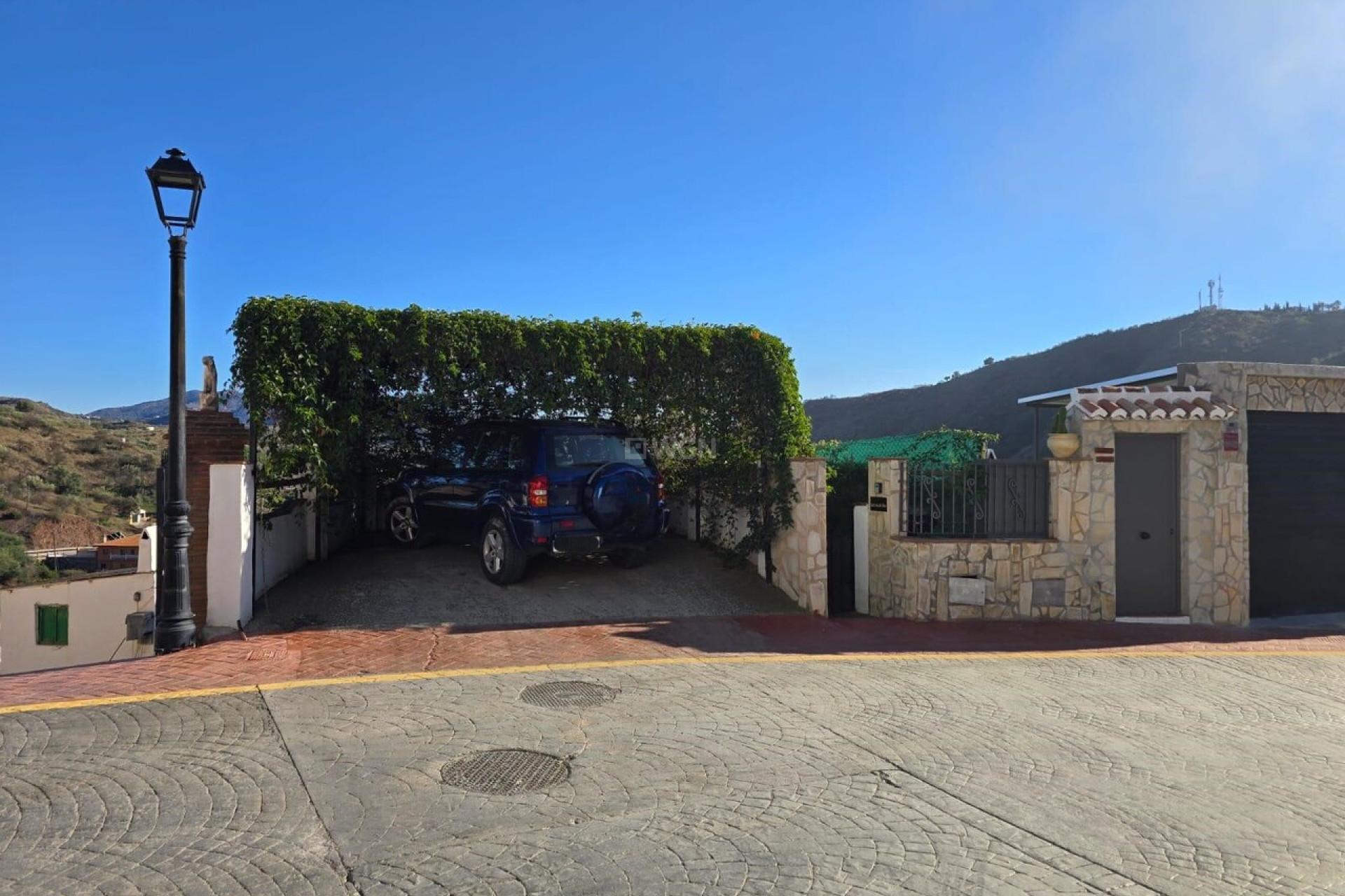 Resale - Townhouse - Vinuela - Inland